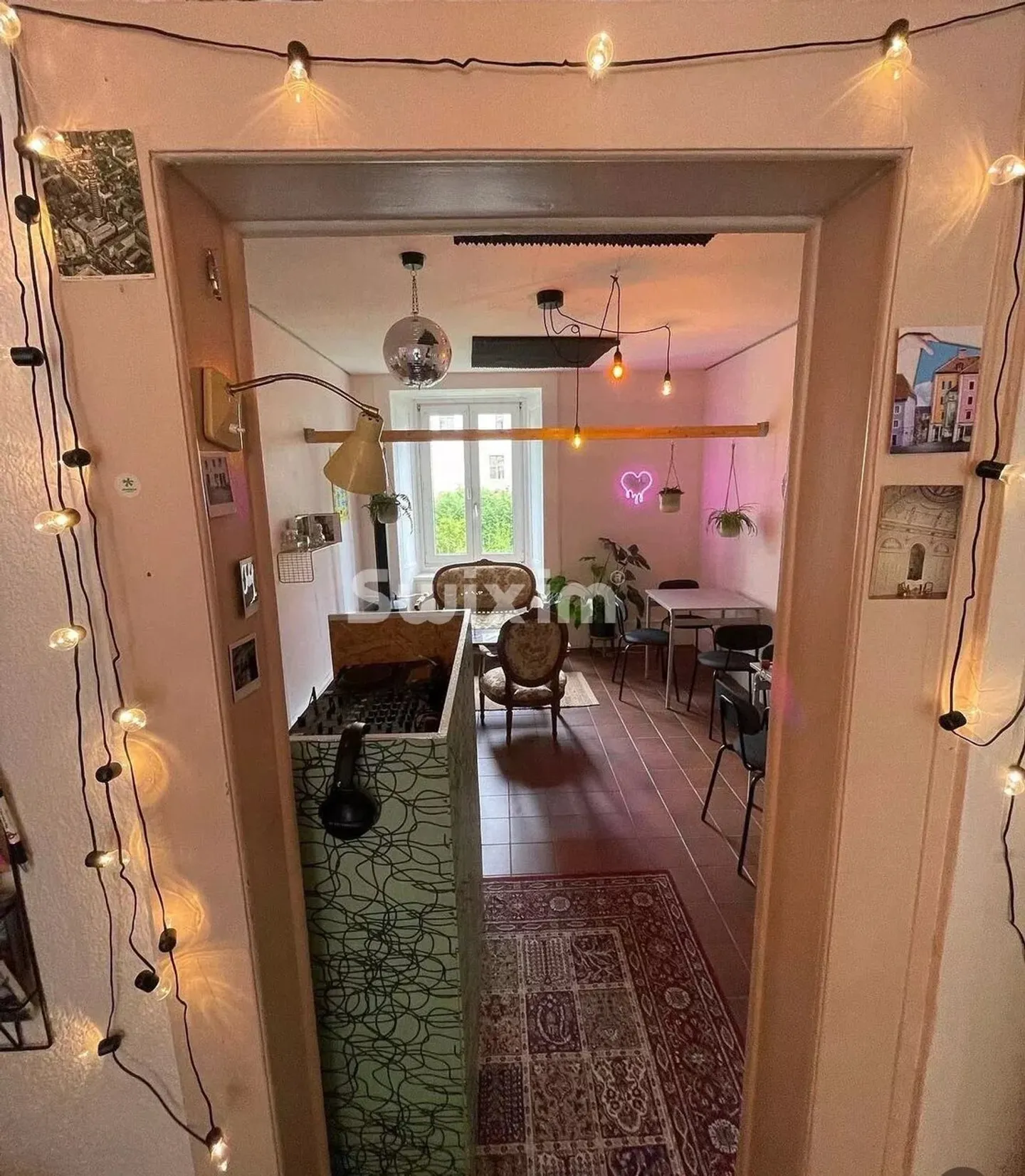 Café culturel avec terrasse - Photo 2 sur 4