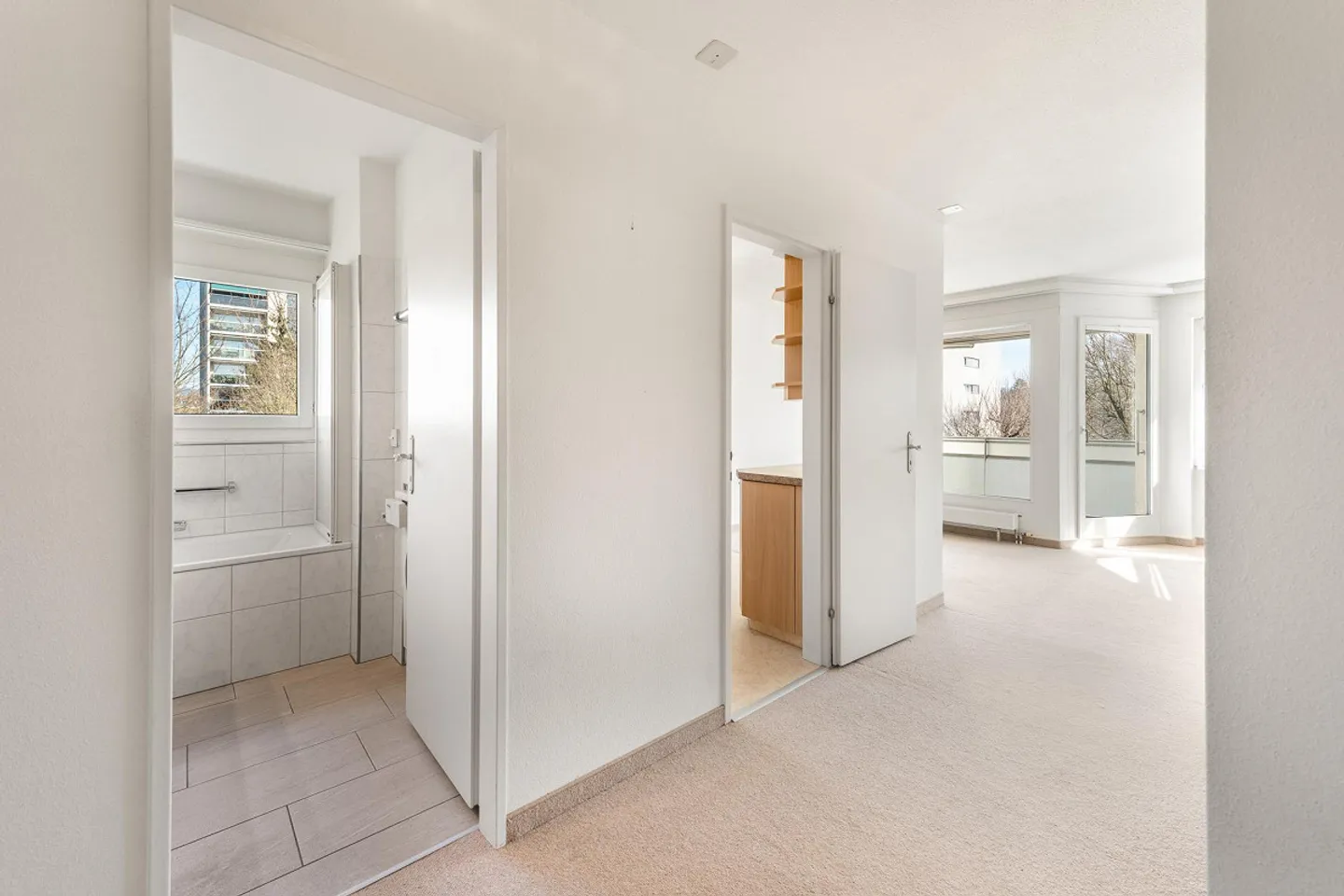 Helle 3.5-Zimmer Wohnung - Foto 2 von 13