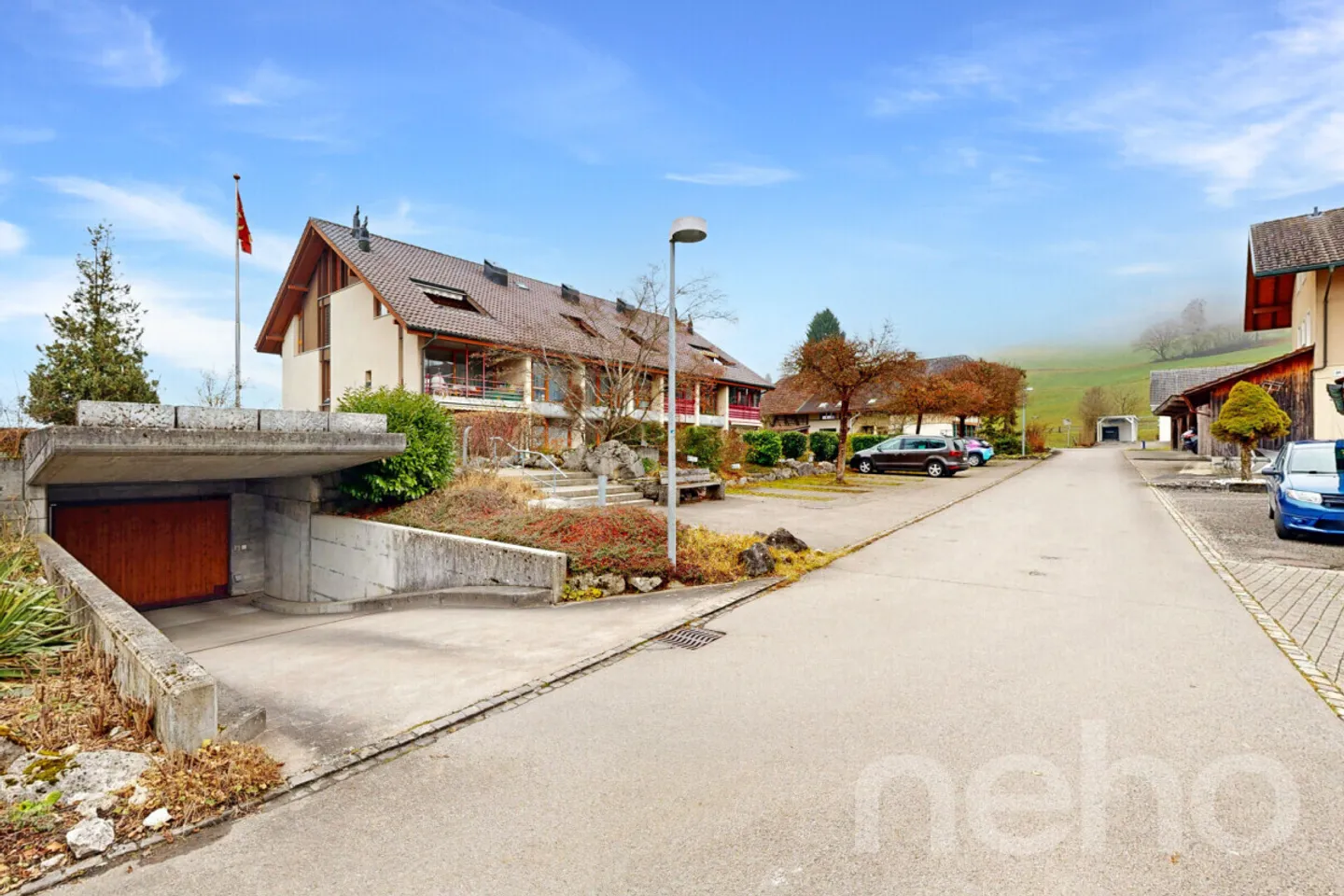 Bright 4.5-room apartment with fireplace, balcony, green view. Near Thun. - Photo 11 of 12