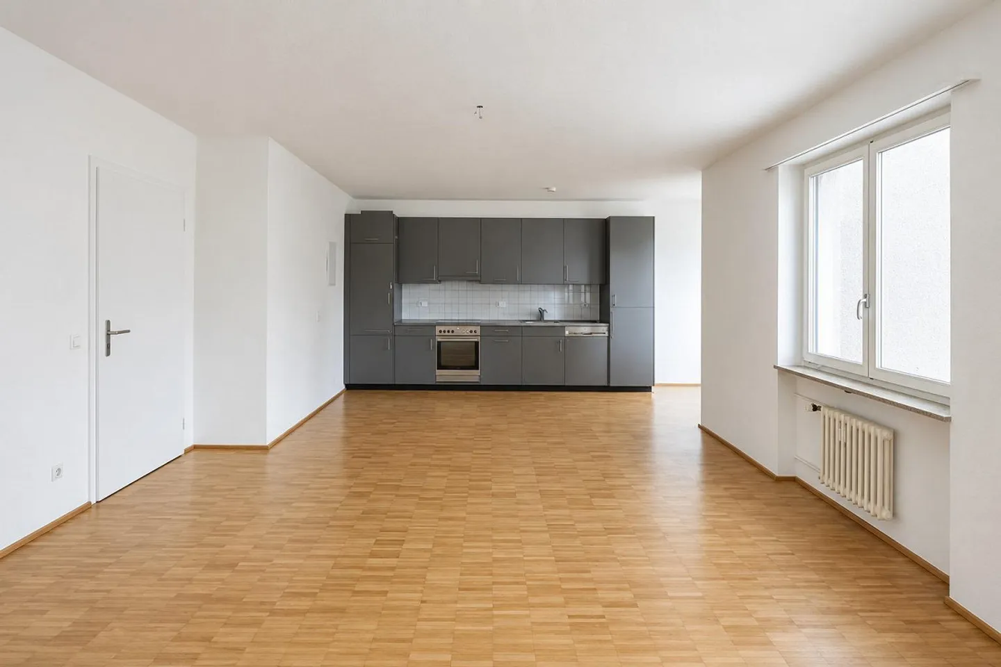 Appartement attrayant et spacieux de 3,5 pièces près de la gare SBB - Photo 1 sur 7