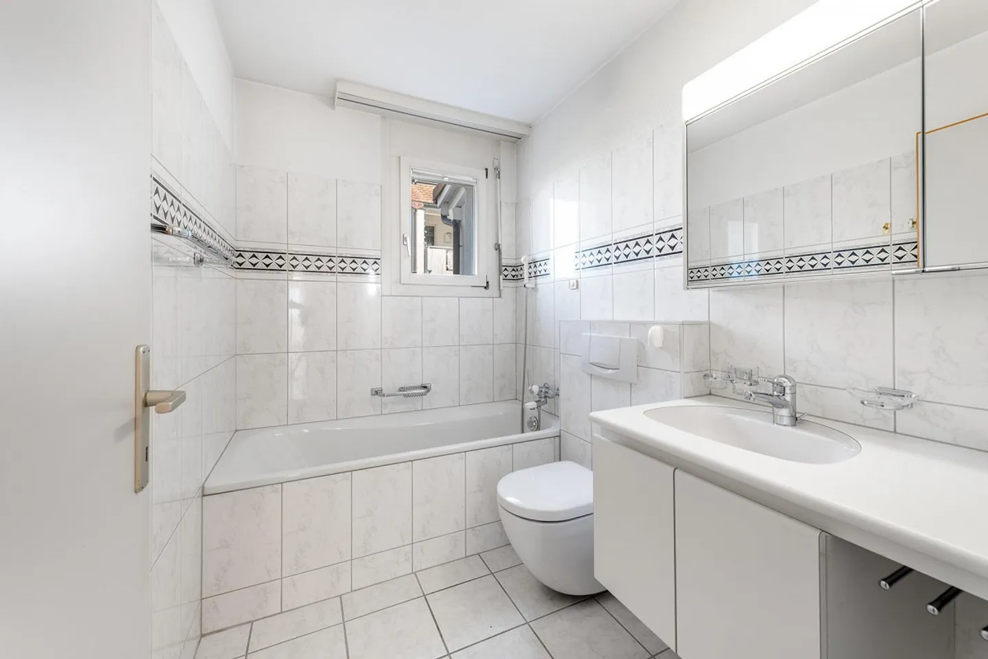 Appartamento giardino 3.5 stanze soleggiato - Foto 3 di 13