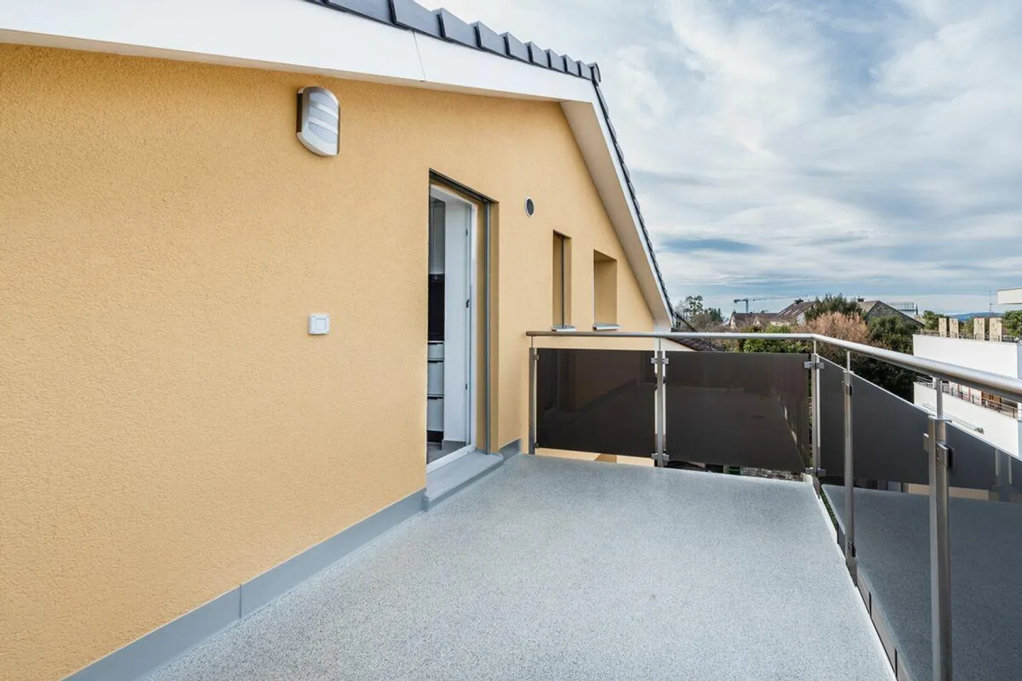 2.5-room apartment in first occupancy with lake view - Photo 12 of 13