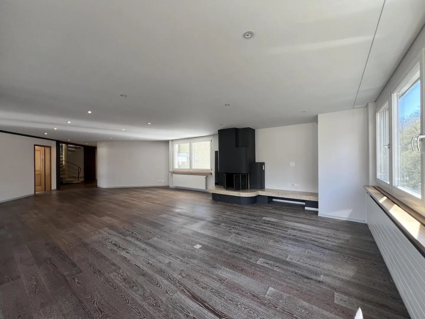 In affitto - Splendido attico di 6,5 stanze con terrazza panoramica - Foto 5 di 22