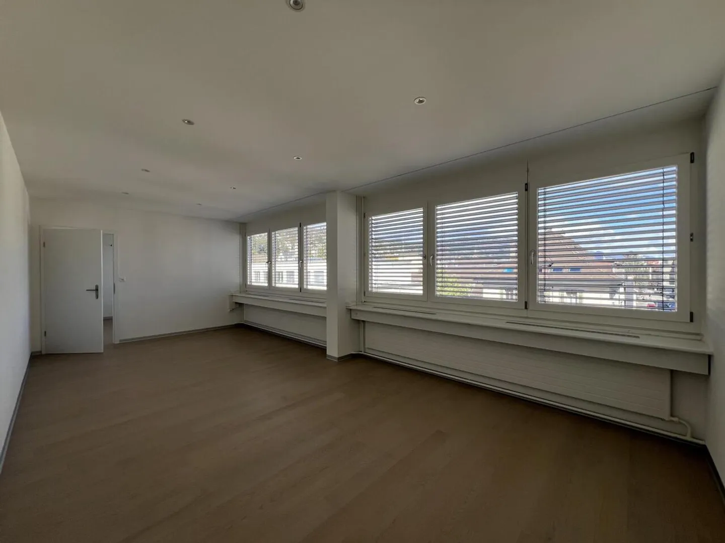 In affitto - Splendido attico di 6,5 stanze con terrazza panoramica - Foto 15 di 22