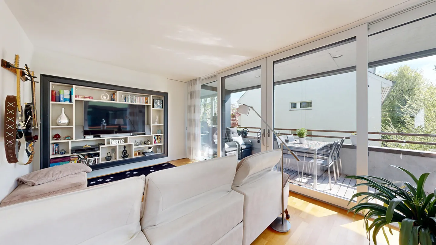 Modern 3.5-room apartment in building rights with parking space - Photo 7 of 15