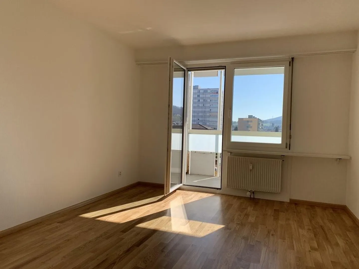 Appartement central avec vue - Photo 5 sur 10