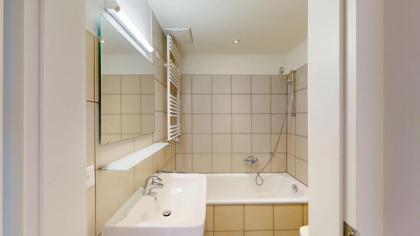 Casa bifamiliare con spazio per la famiglia - Foto 8 di 11