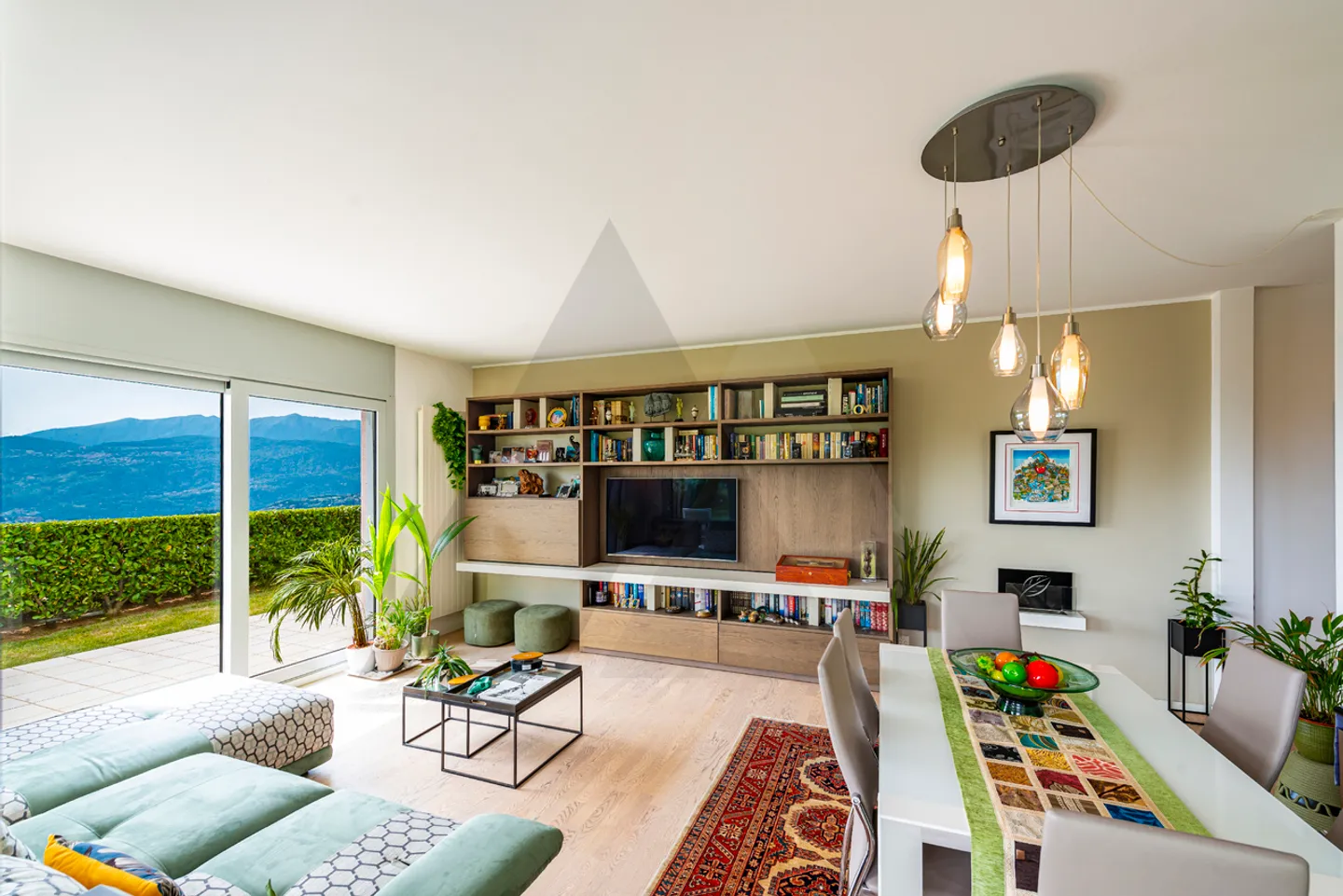 APARTMENT WITH PRIVATE GARDEN AND COMMUNITY POOL - Photo 12 of 19
