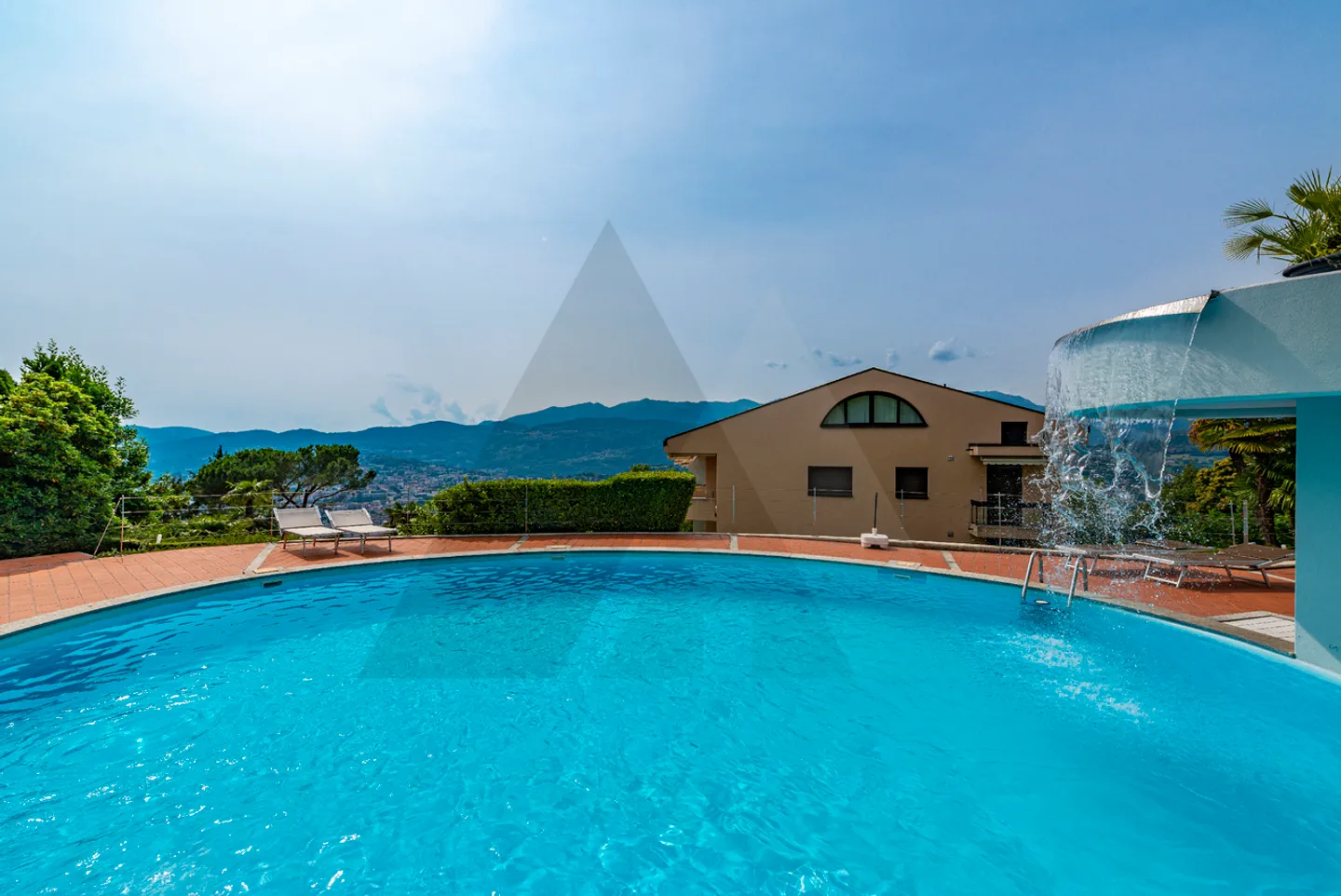 APARTMENT WITH PRIVATE GARDEN AND COMMUNITY POOL - Photo 19 of 19