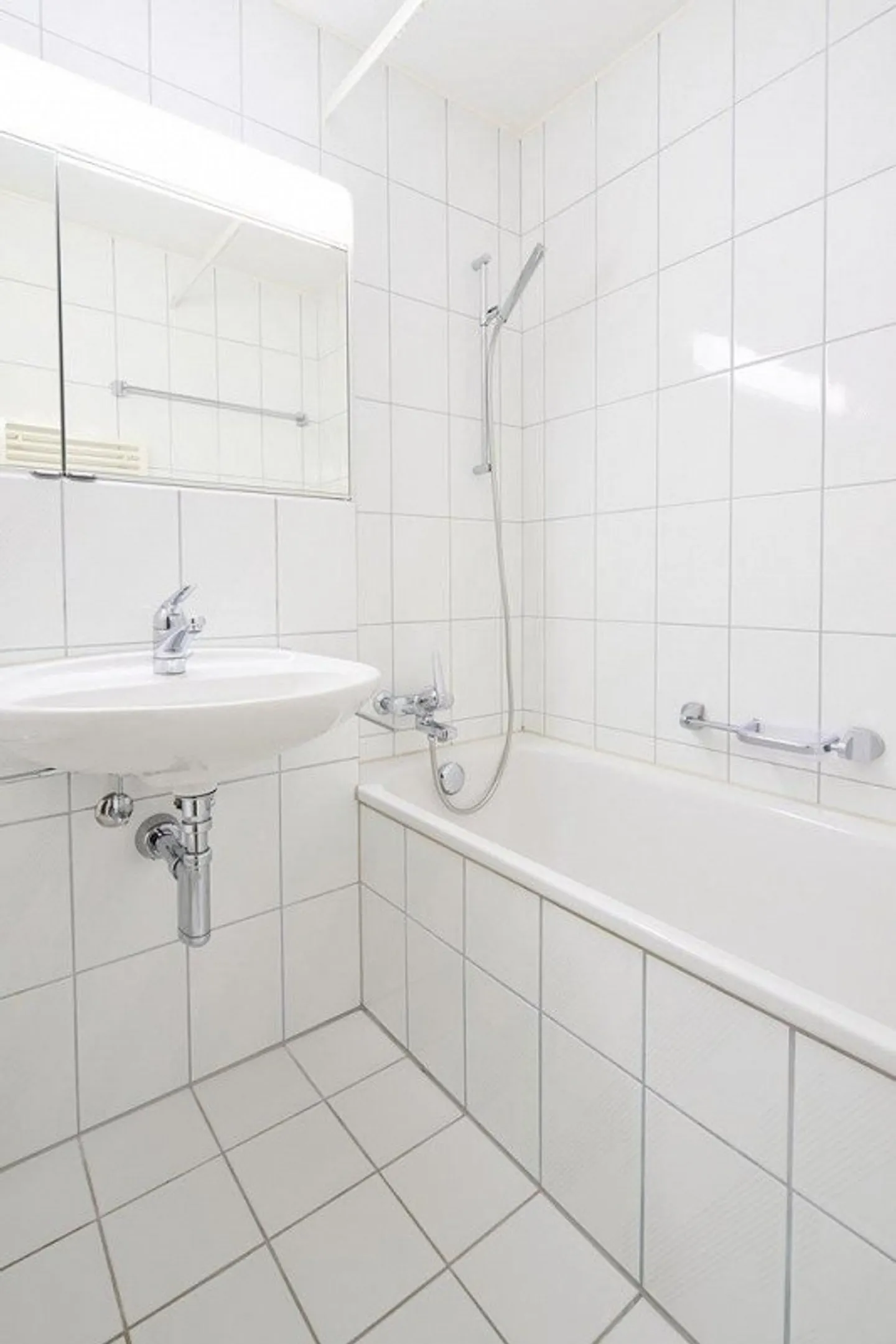 Sonnig, ruhig und 1. Monat gratis! - Foto 7 von 12