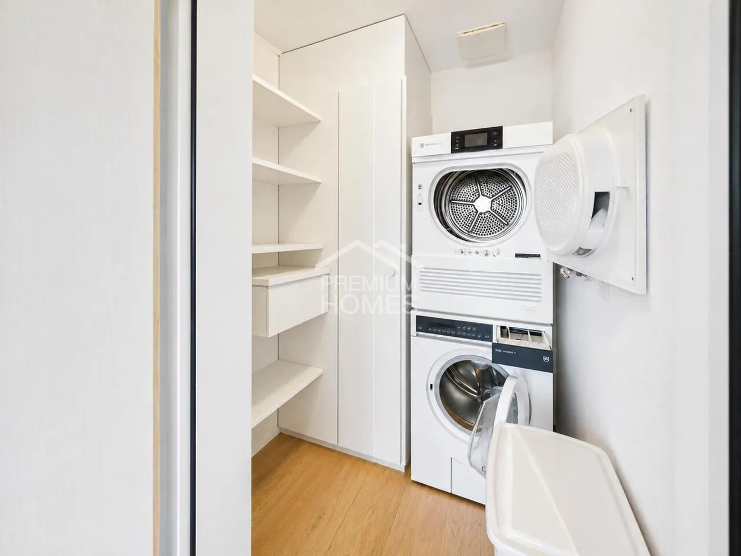 High-Quality Living in the Luxury District of Cham - Photo 11 of 13