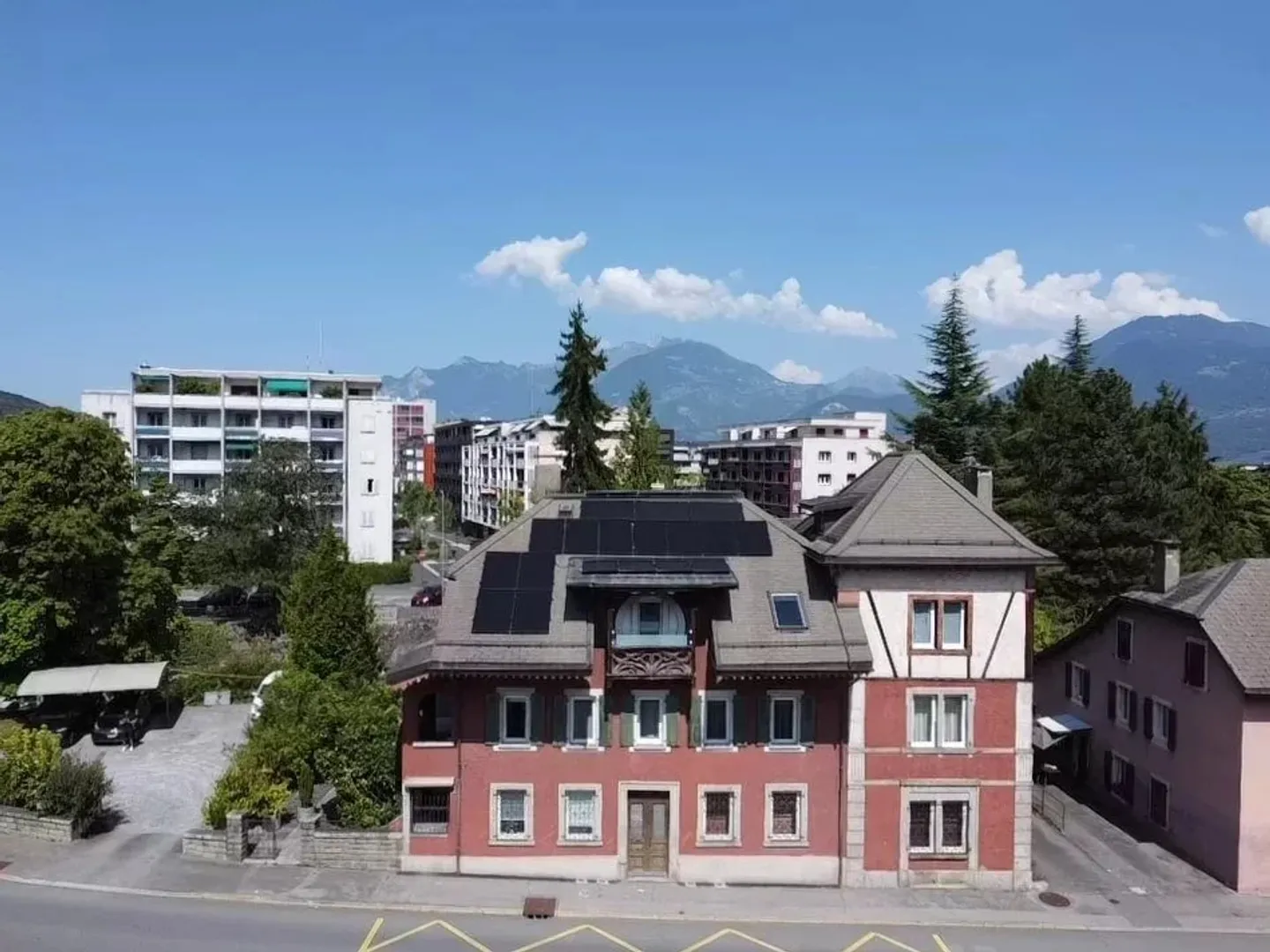 Charming Apartment in Monthey - Photo 5 of 10