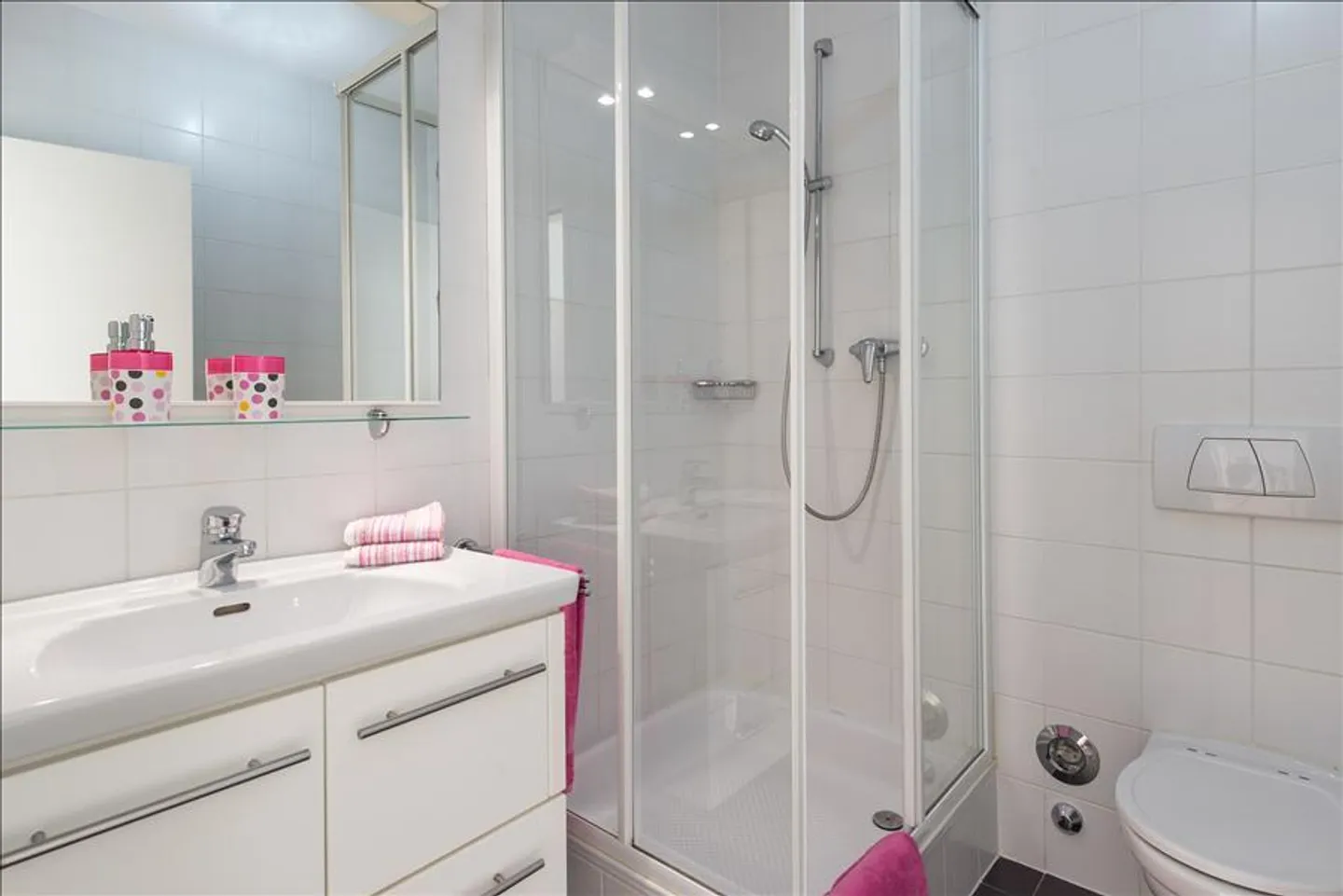 Appartement de Luxe avec Jardin - Photo 5 sur 8