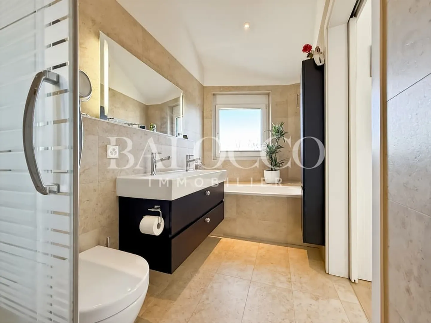 EXCLUSIVITY: Superb individual house in Terre Sainte - Photo 6 of 9