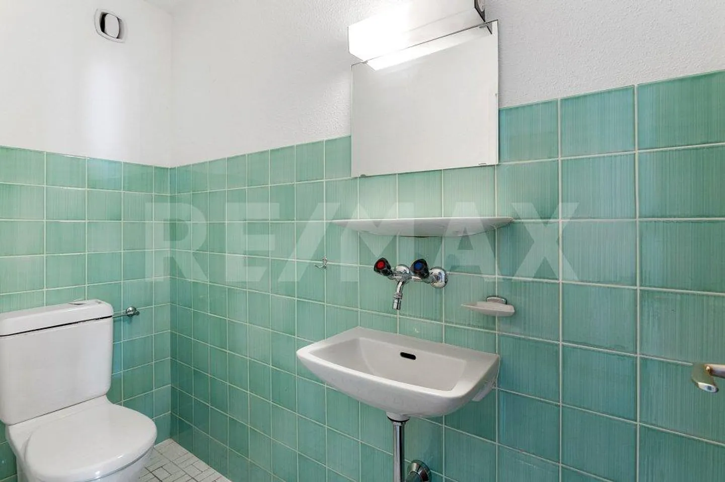 Spacious 4.5-room condominium with 2 balconies - Photo 7 of 12