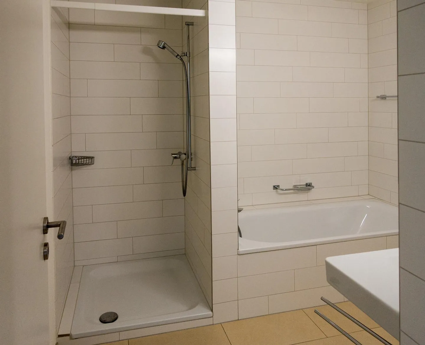 Senior Apartment - Photo 4 of 4