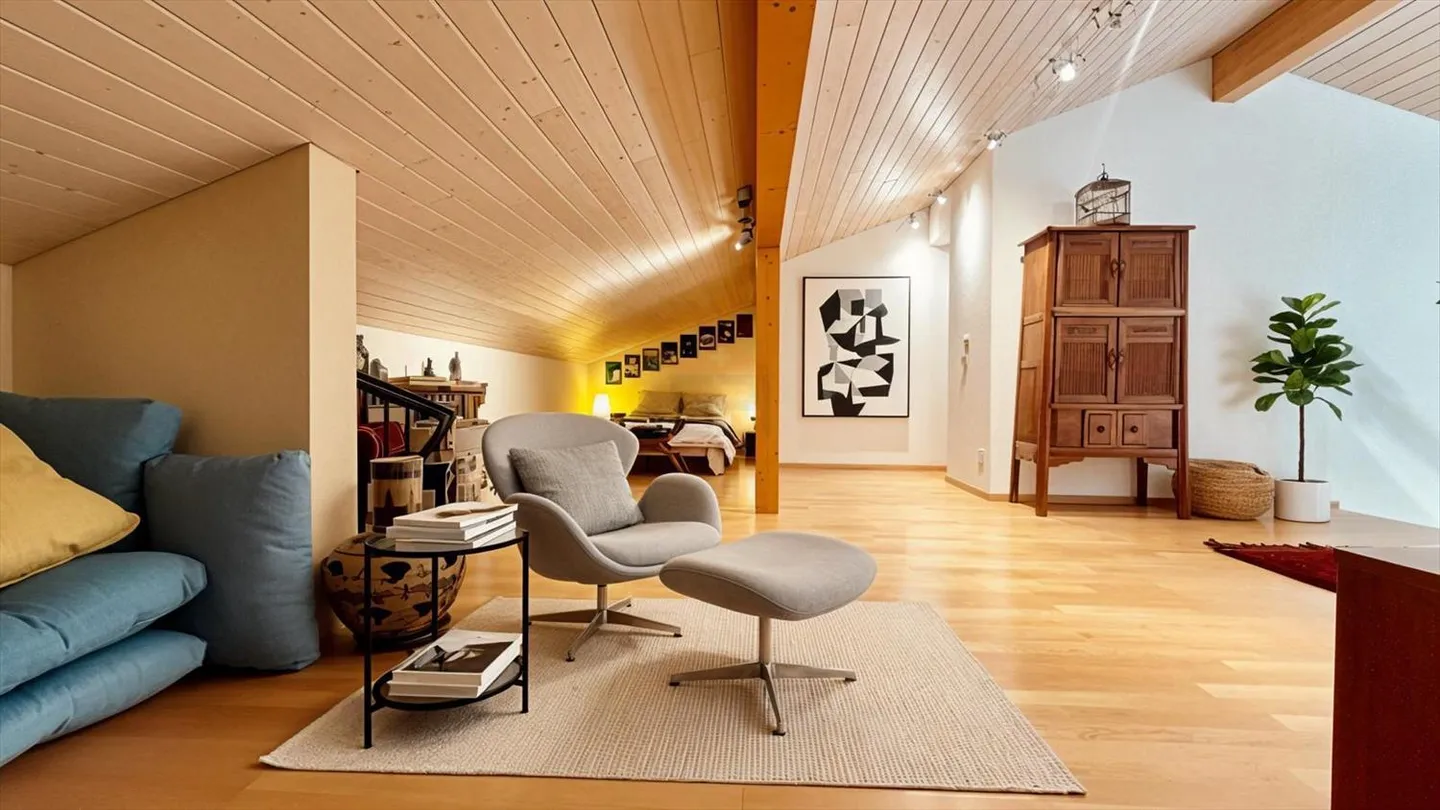 Appartement charmant avec 6 pièces et 175 m² dans les combles - Photo 3 sur 9