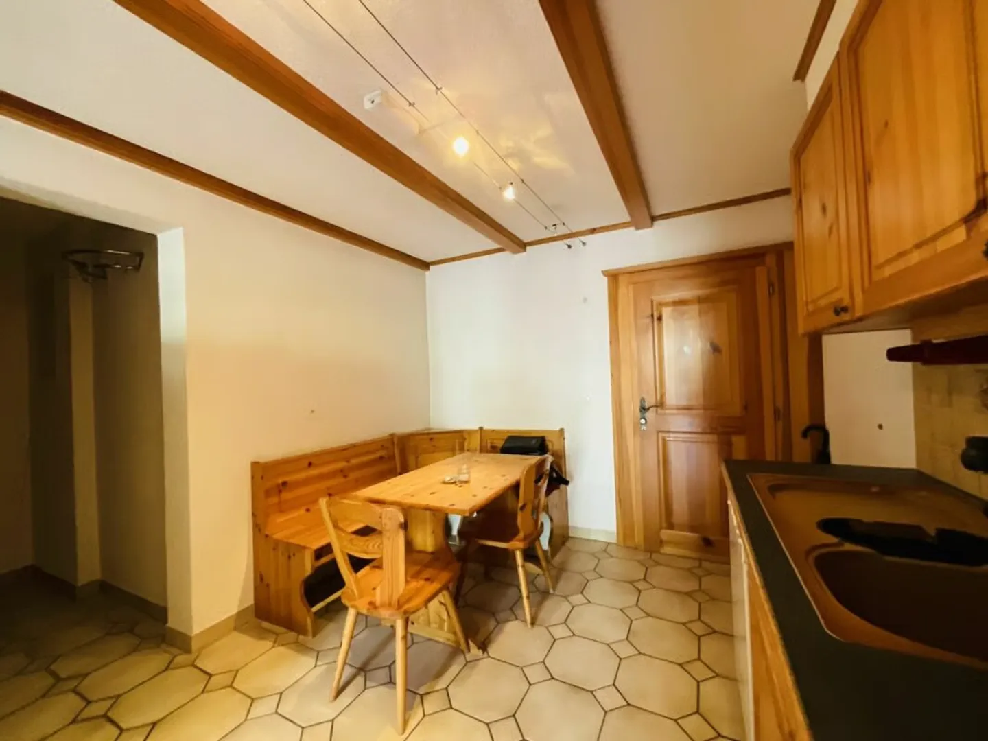 Wohnung mit 2.5 Zimmern zum Verkauf im Dorf Liddes - Photo 13 of 20