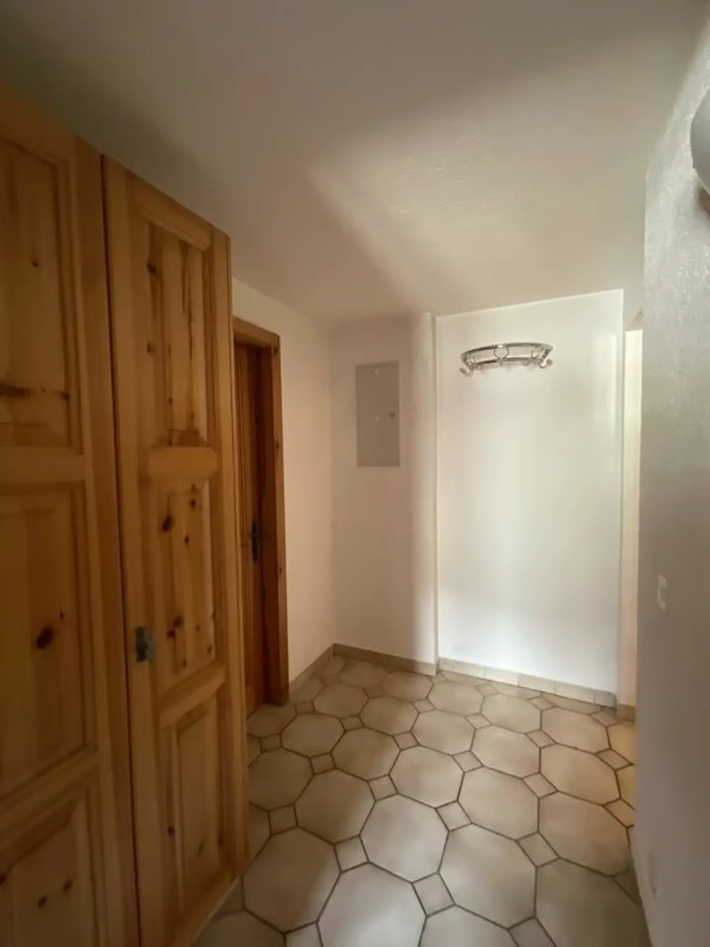 Wohnung mit 2.5 Zimmern zum Verkauf im Dorf Liddes - Photo 18 of 20