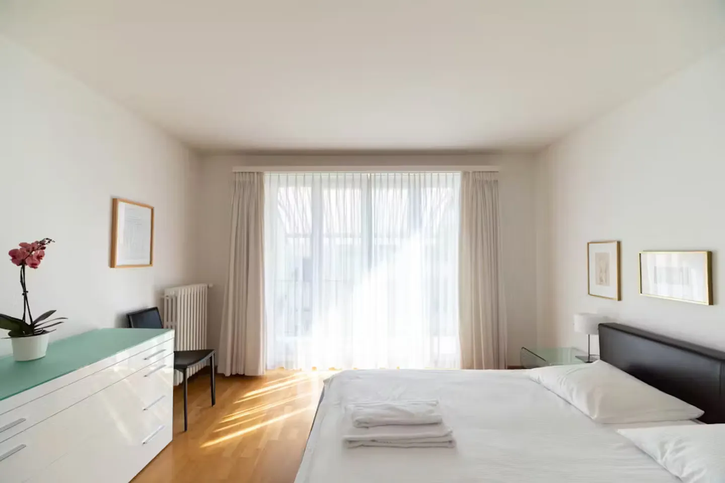 Charming Zurich Apartment - Photo 5 of 10