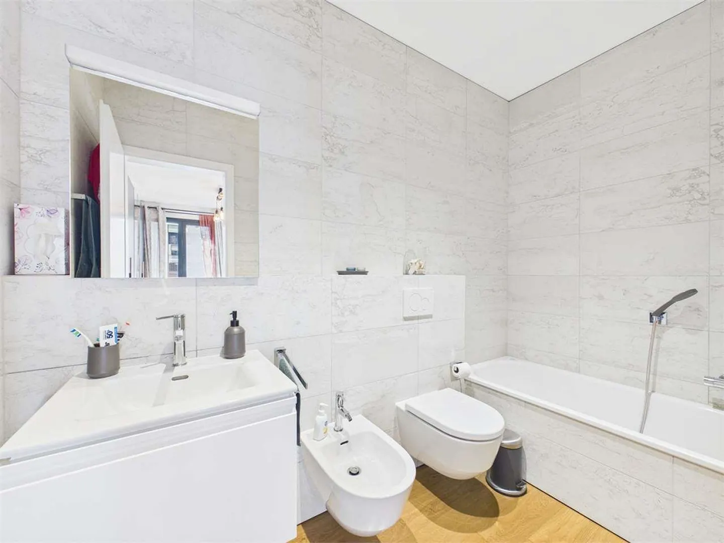 Lugano - Modern 3.5 Rooms in Central Area - Photo 8 of 8