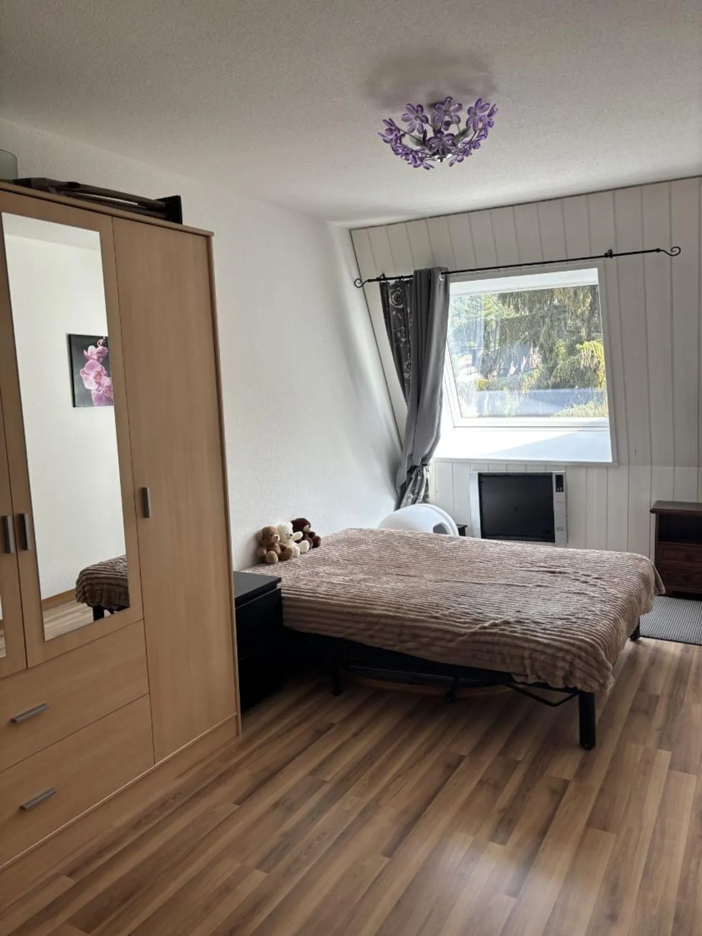 Beautiful duplex with plenty of light - Photo 8 of 12