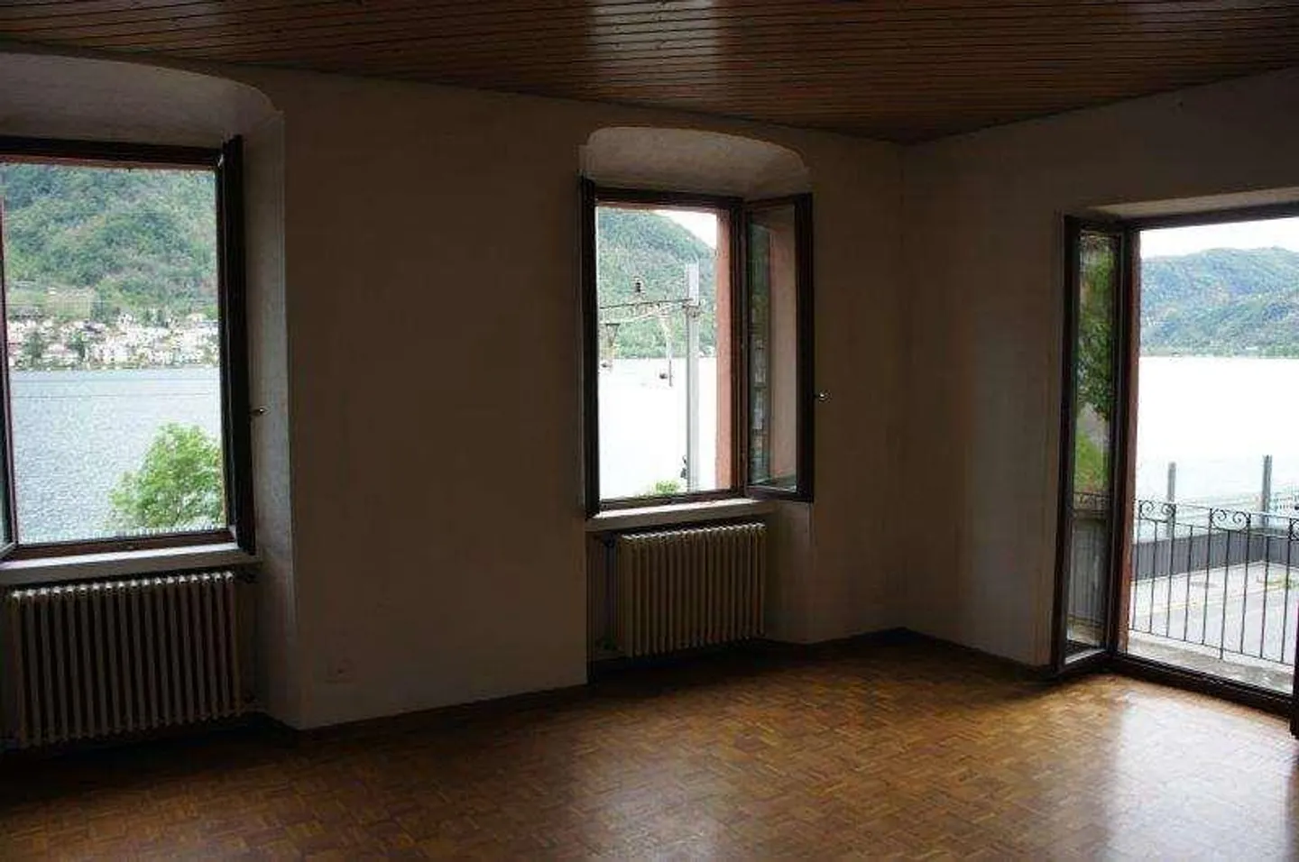 MENDRISIO-CAPOLAGO: PALAZZINA A REDDITO - Foto 4 di 13