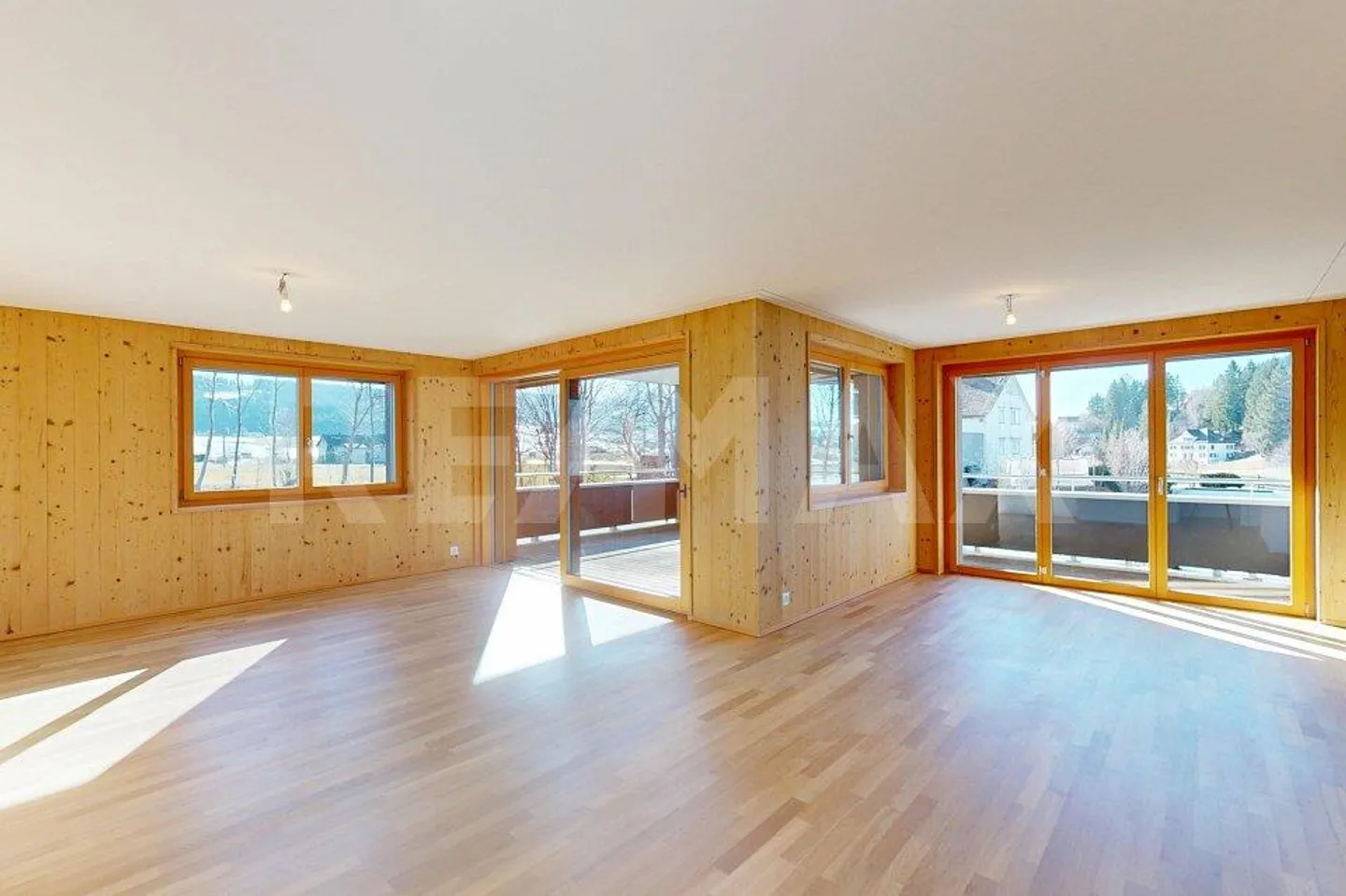 Exquisite Apartment with Alpine View - Photo 4 of 13