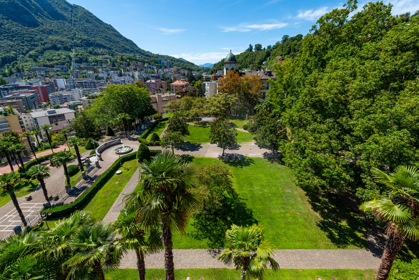 ESCLUSIVO ATTICO CON VISTA LAGO - Foto 7 di 15