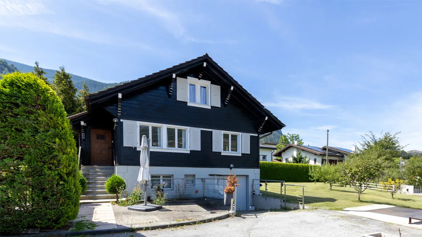 A VENDRE MAISON DE CHARME 4.5 PCES A GRONE - Photo 12 sur 13