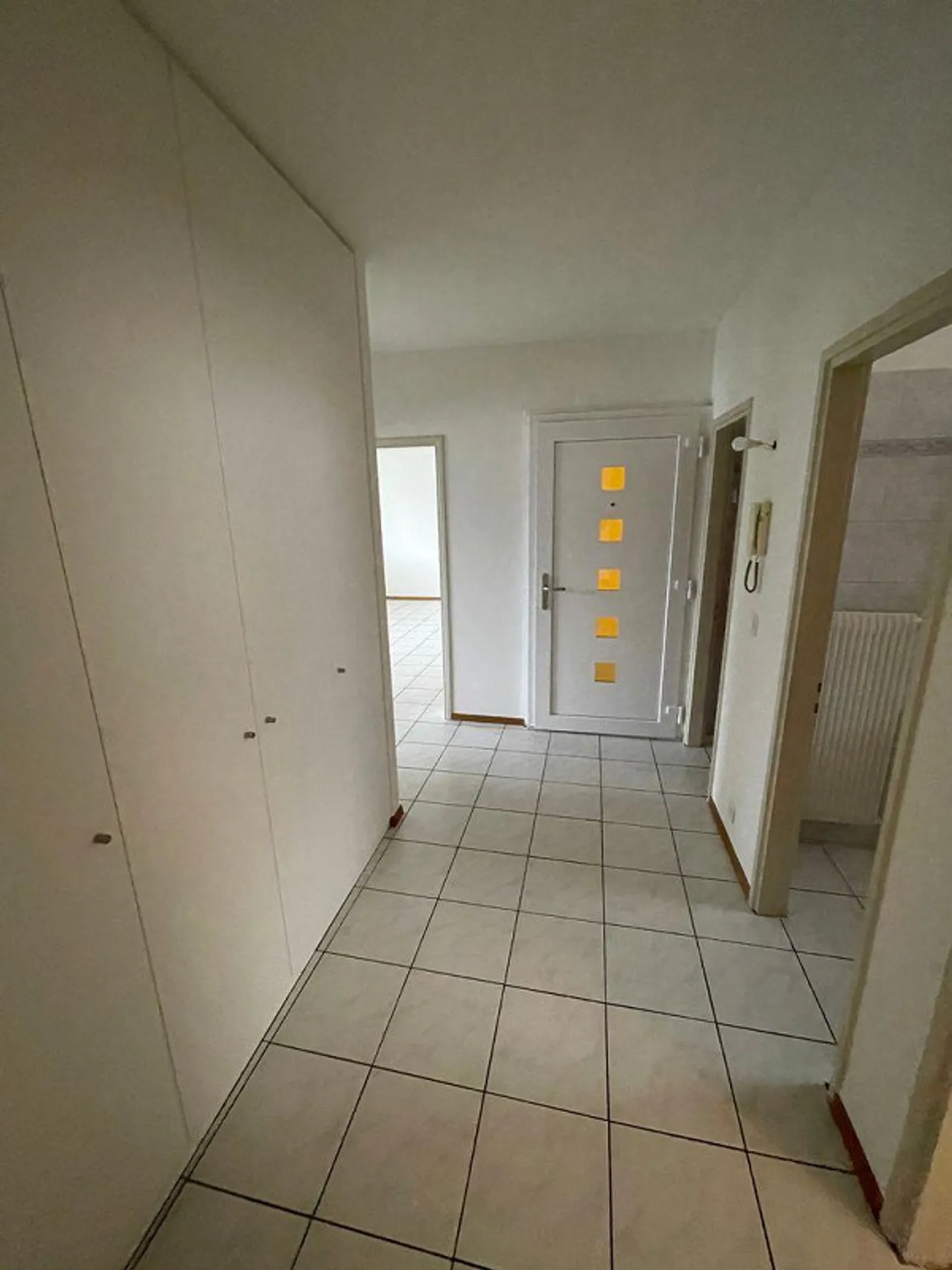 Nous louons un appartement de 3,5 pièces à Minusio - Photo 1 sur 11