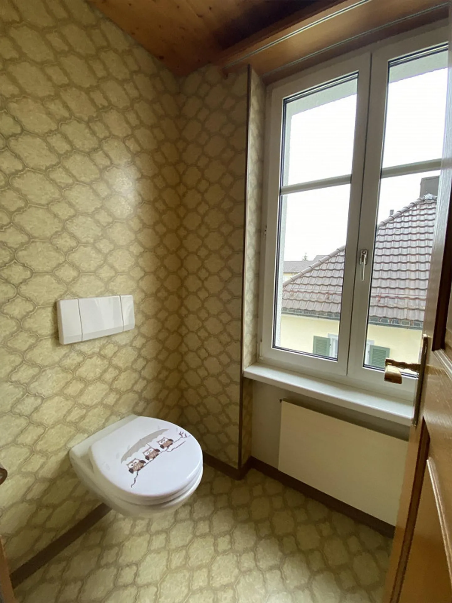 Appartement de toit confortable de 3,5 pièces avec balcon ouest - Photo 8 sur 14