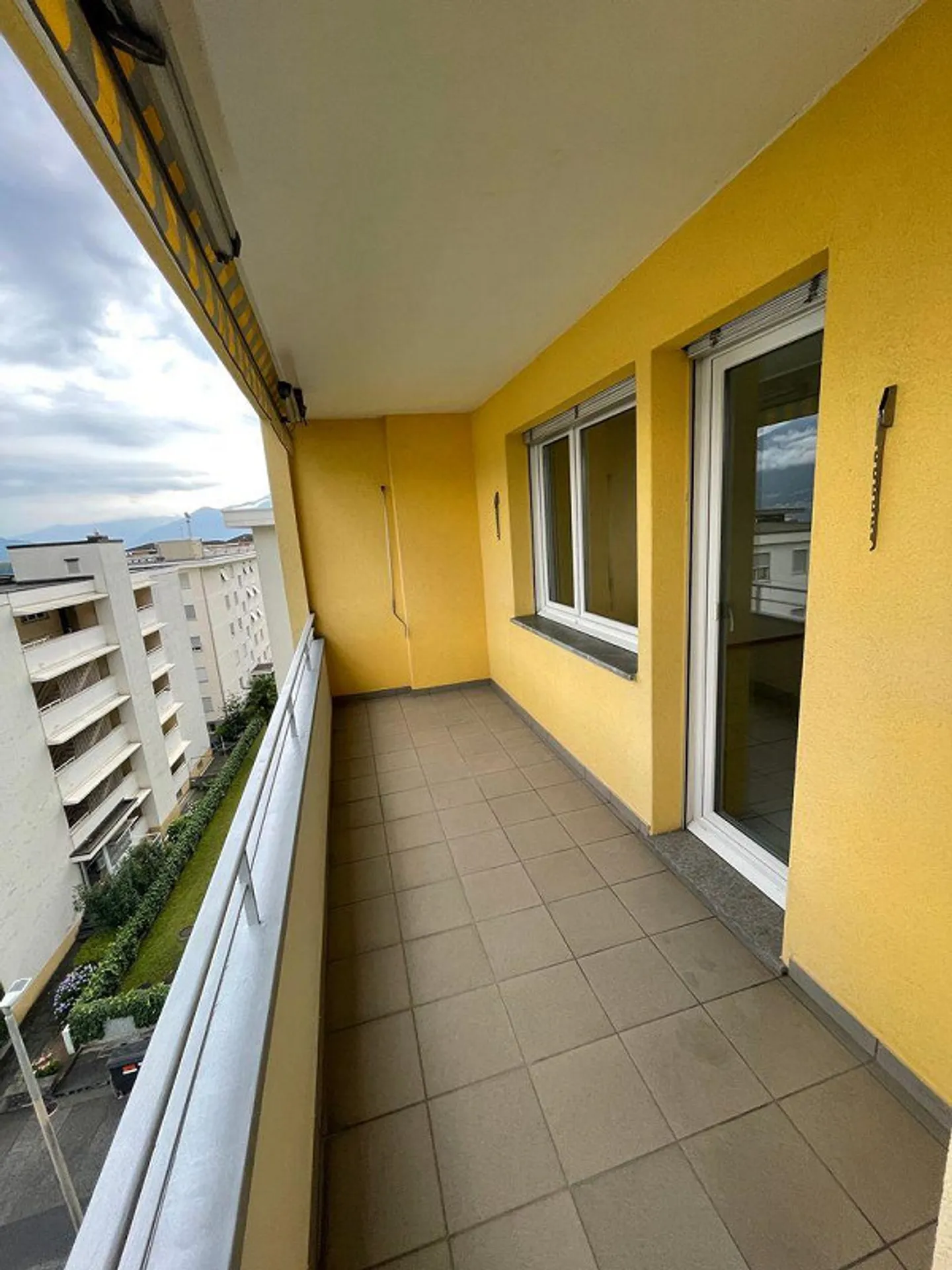 Nous louons un appartement de 3,5 pièces à Minusio - Photo 8 sur 11