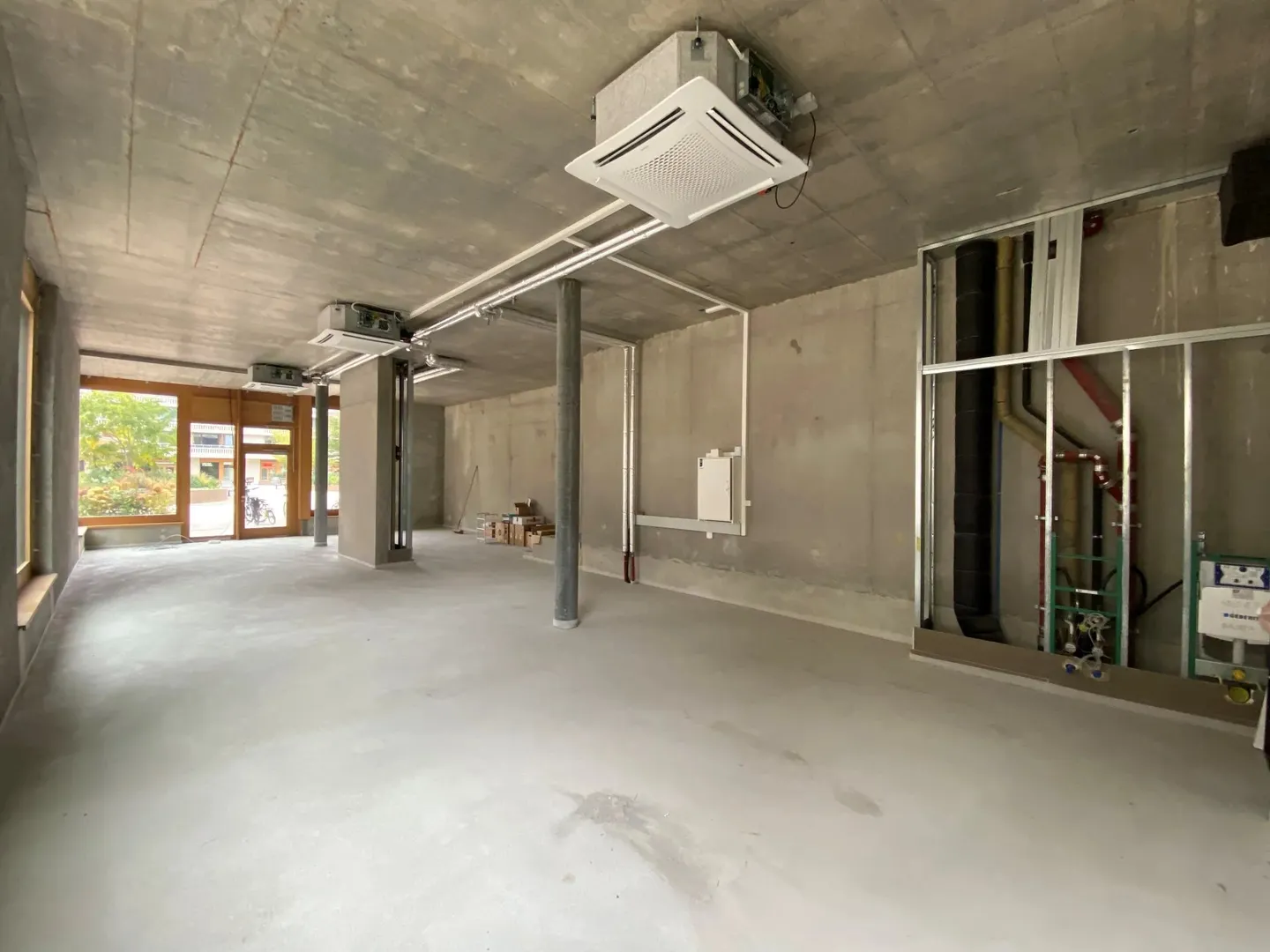 Modern Commercial Space - Photo 4 of 6