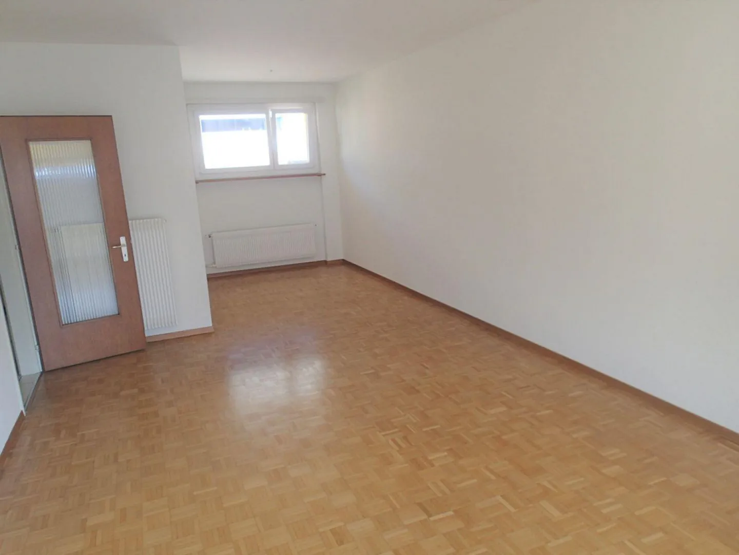 Nous louons un appartement de 3,5 pièces à Minusio - Photo 9 sur 11