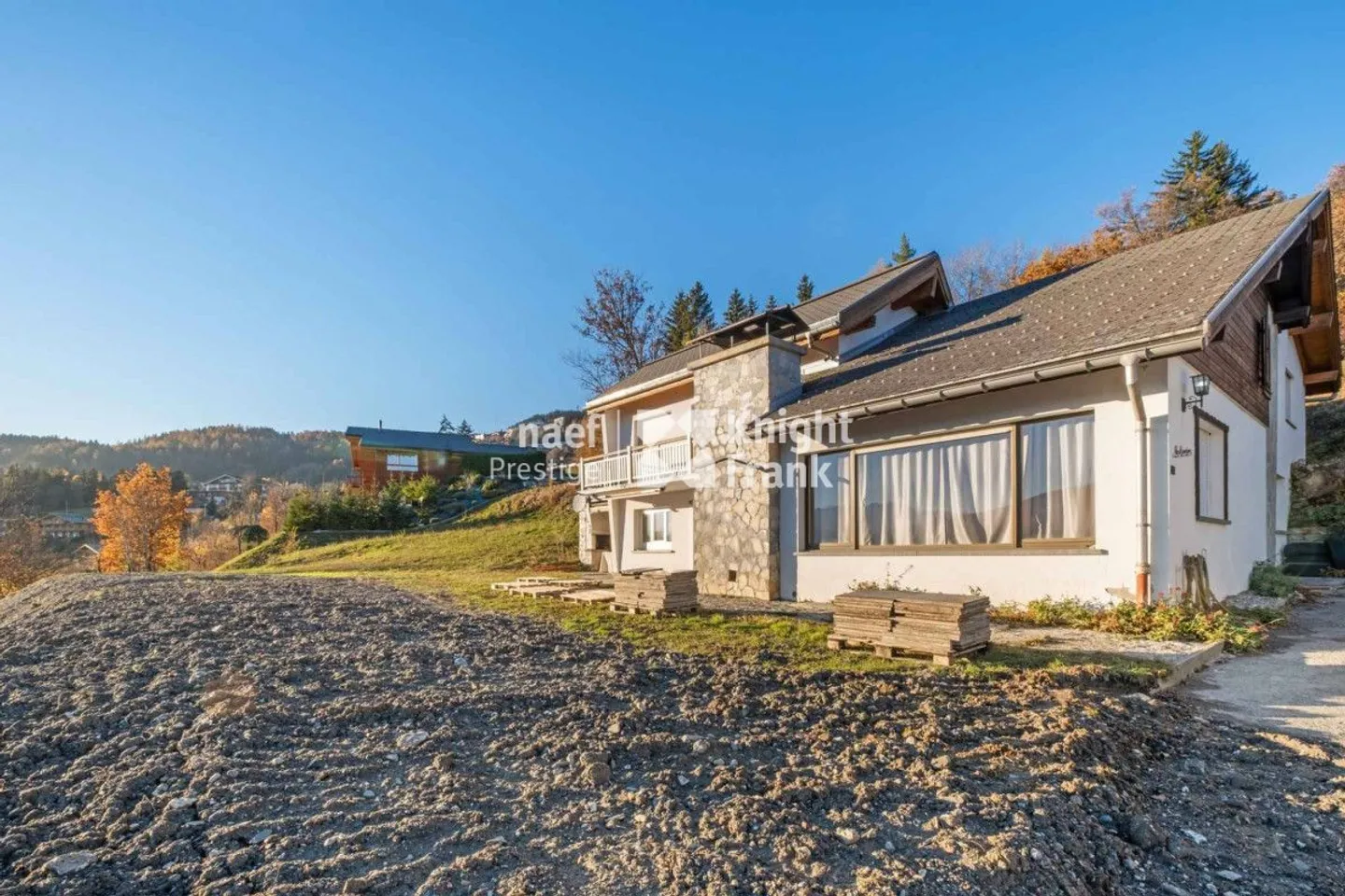 Prächtige 6.5-Zimmer-Villa - Foto 1 von 13