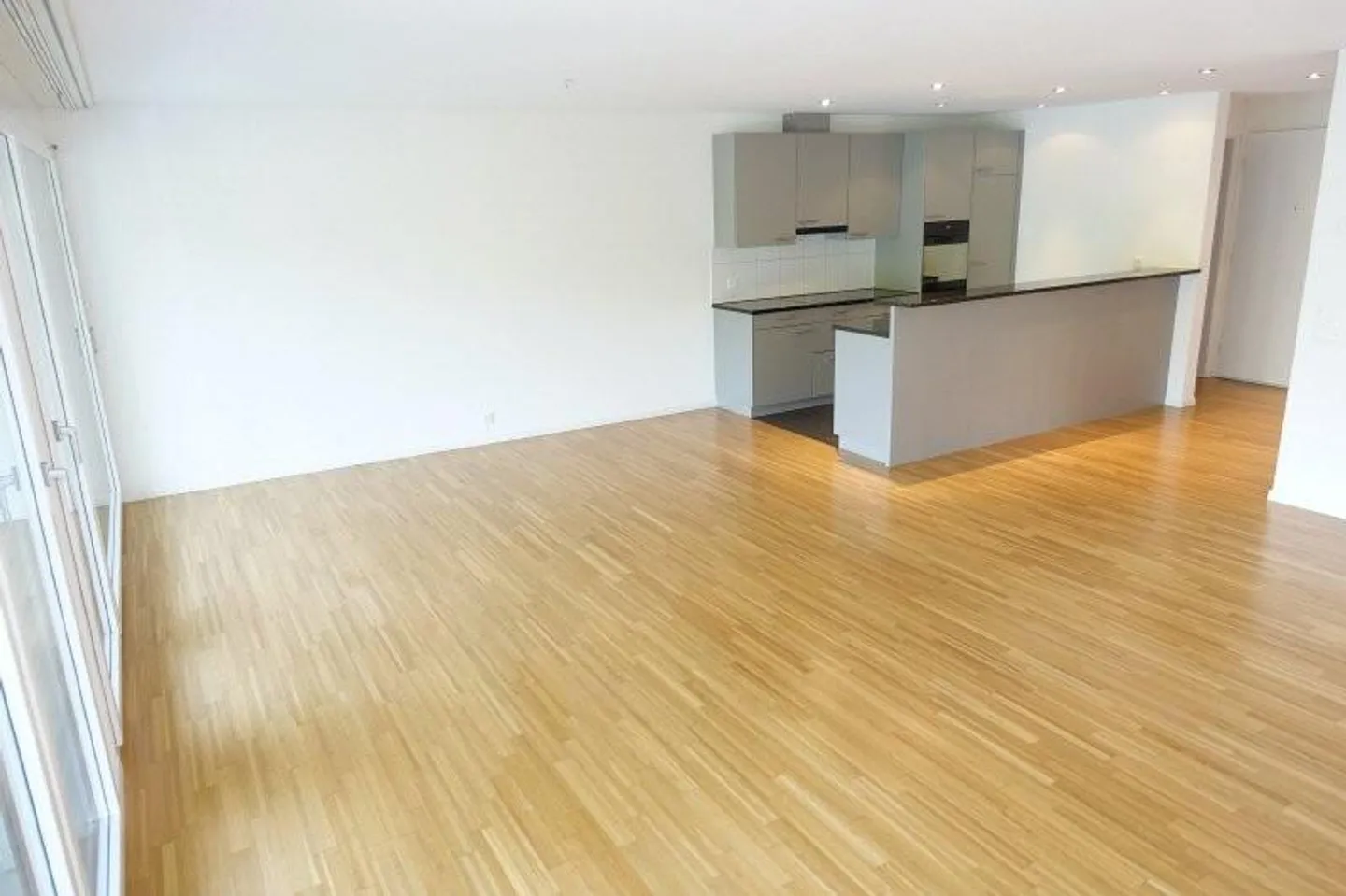 Appartamento moderno nella Neustadt! - Foto 2 di 11