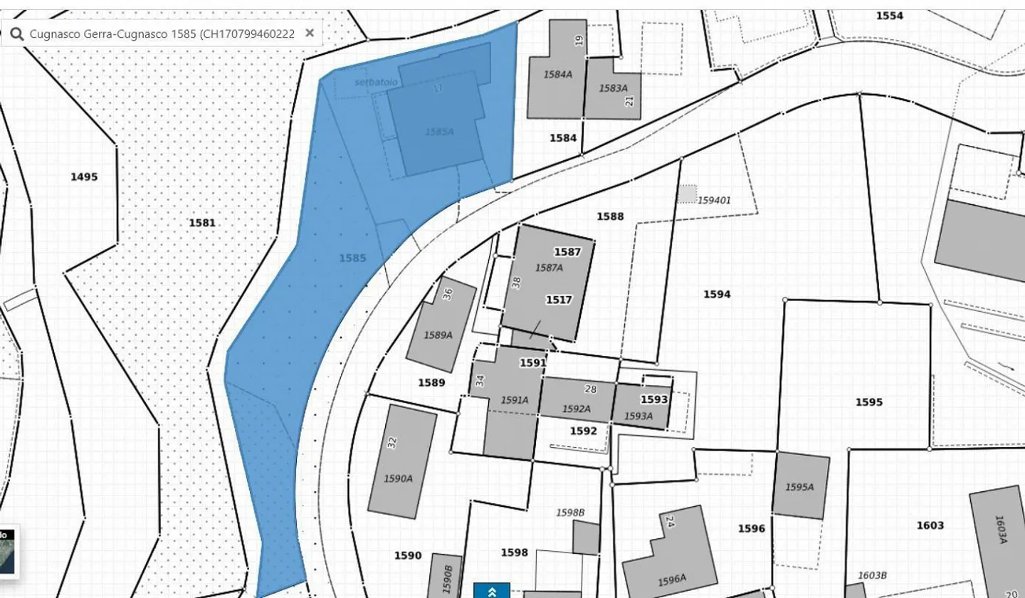 Maison avec deux appartements avec jardin et belle vue - Photo 15 sur 17