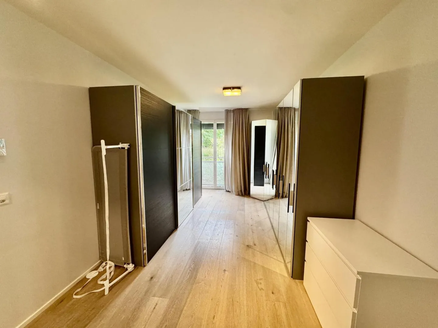 Wunderschöne Gartenwohnung in Cologny - Foto 12 von 13