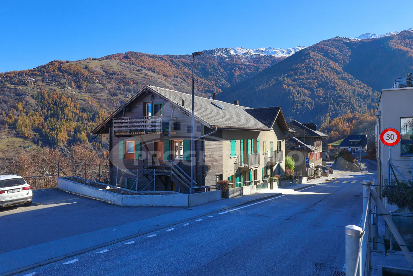 RENTAL BUILDING WITH DEVELOPMENT POTENTIAL - Photo 8 of 9