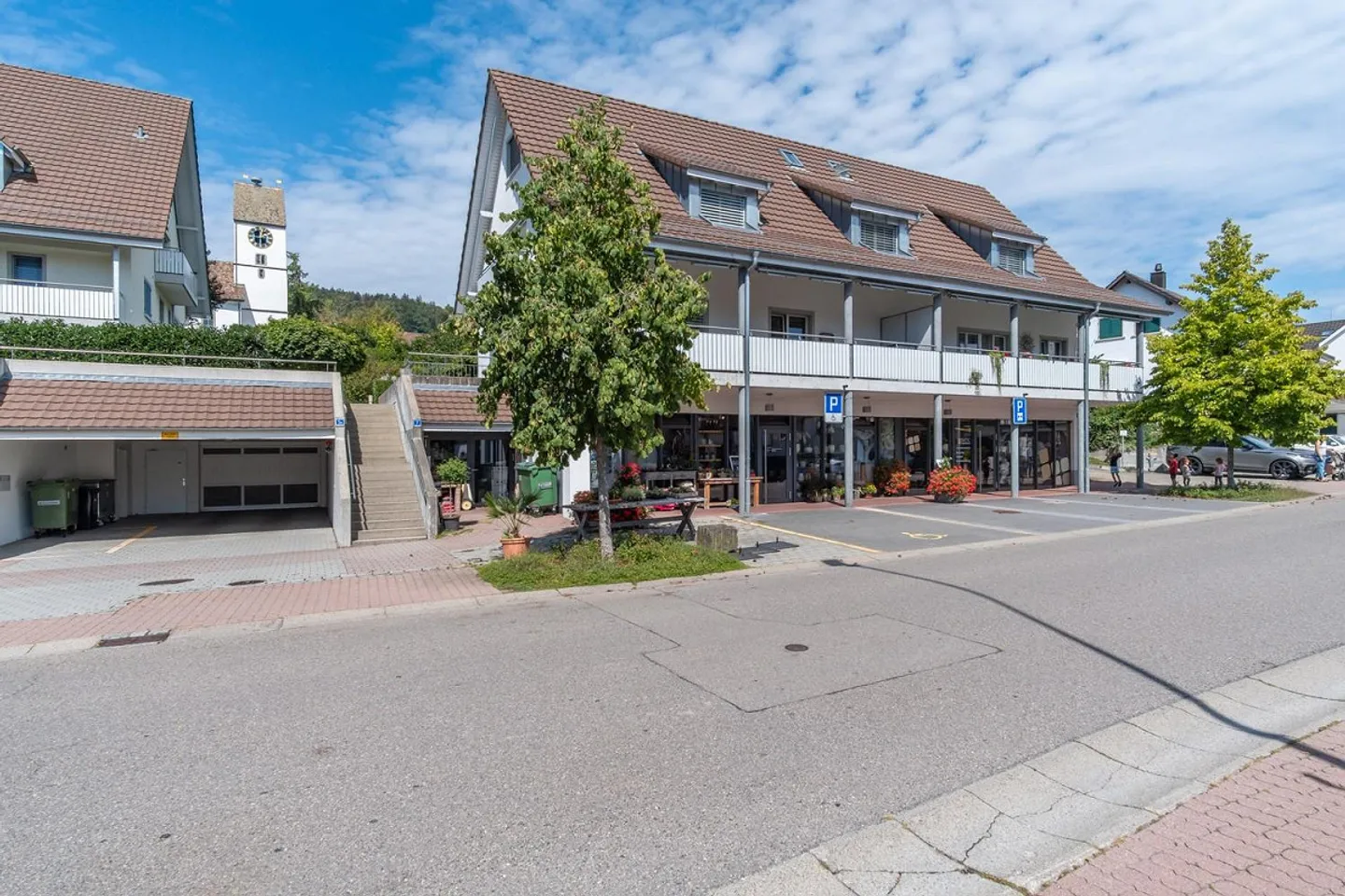 Parking space in the village center of Buchs, with charging option for electric car - Photo 1 of 2