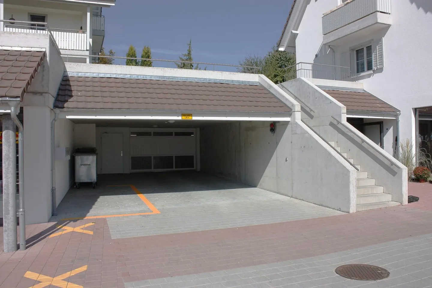 Parking space in the village center of Buchs, with charging option for electric car - Photo 2 of 2