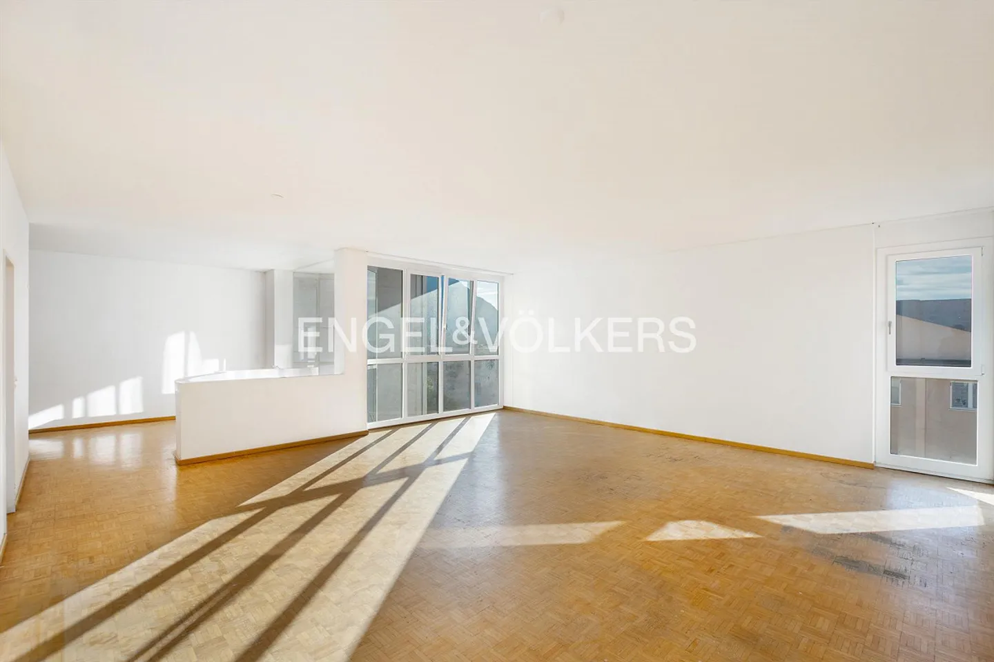 RISERVATO Dachgeschoss mit Dachterrasse mit teilweisem Seeblick - Foto 3 di 10
