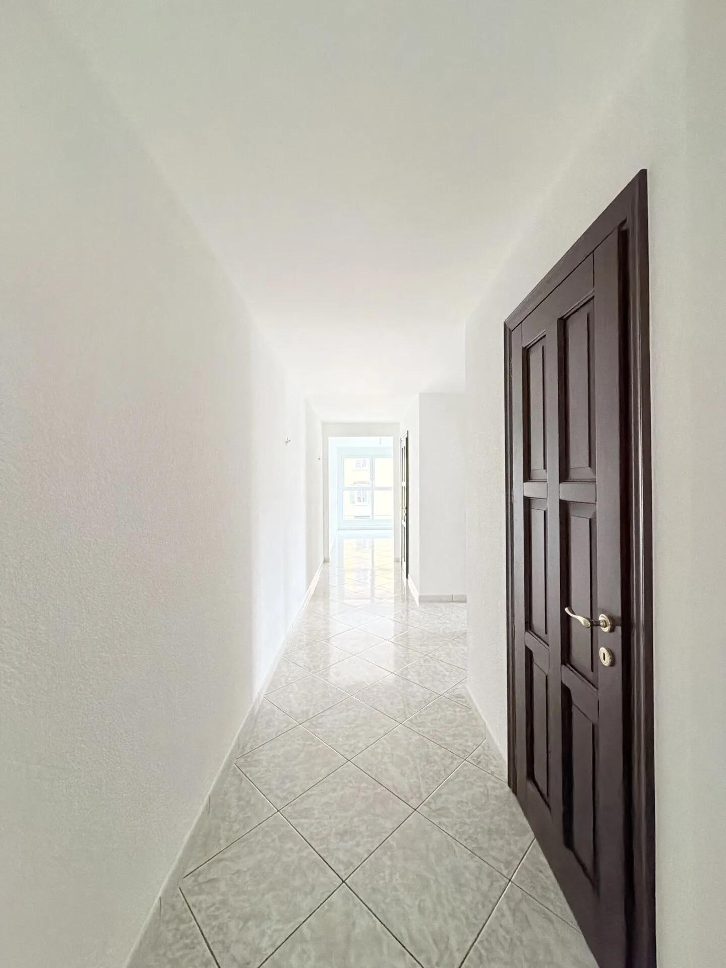 Superbo appartamento luminoso di 5,5 locali con box - La Chaux-de-Fonds - Foto 9 di 14