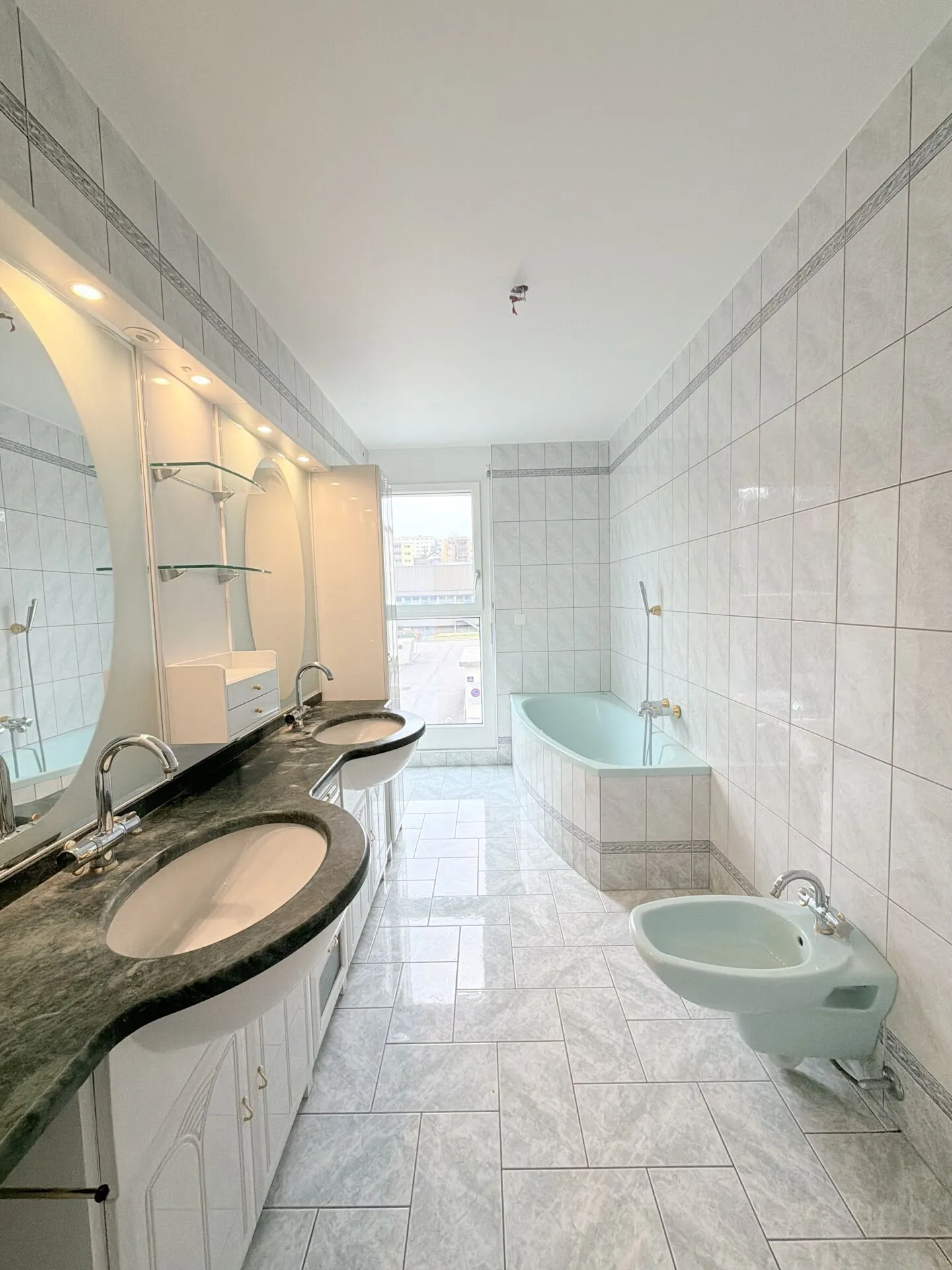 Superbo appartamento luminoso di 5,5 locali con box - La Chaux-de-Fonds - Foto 10 di 14