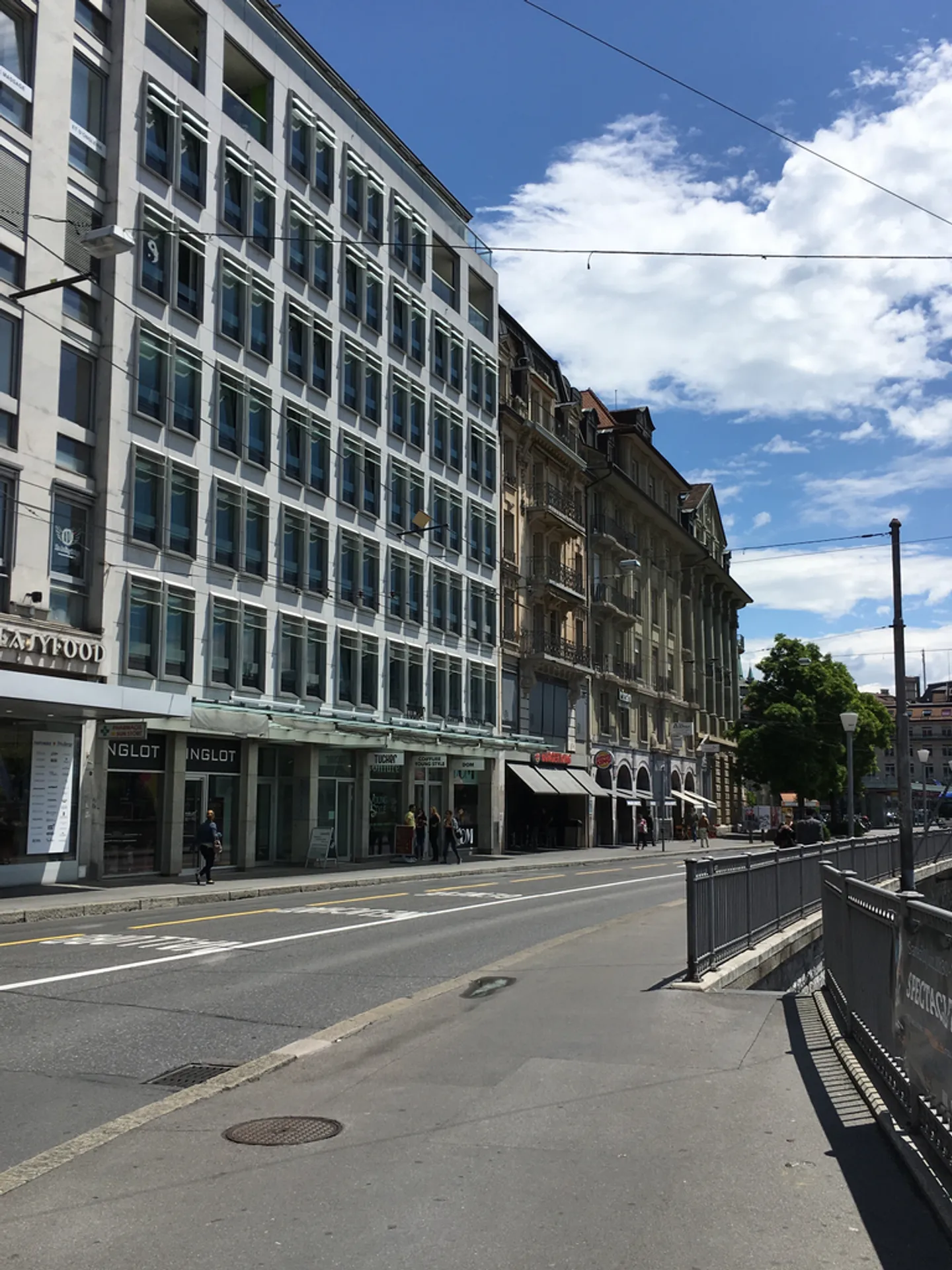 Bureau spacieux à Lausanne - Photo 9 sur 9