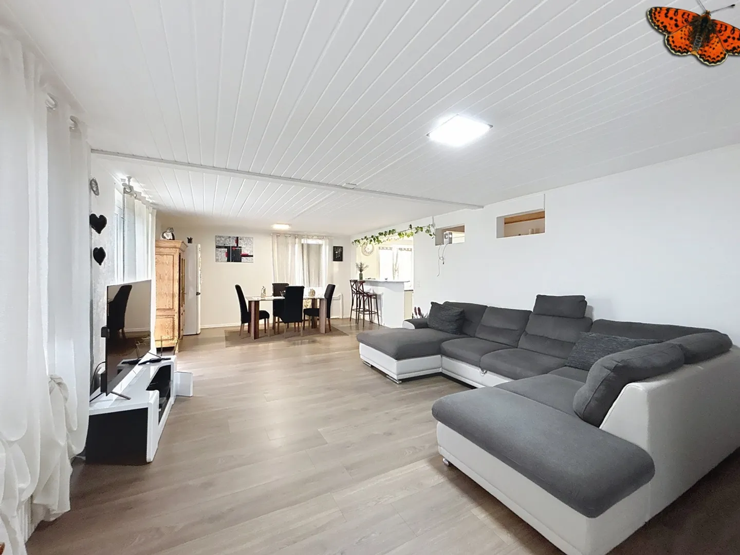 Edificio ad uso misto in vendita - Foto 3 di 16