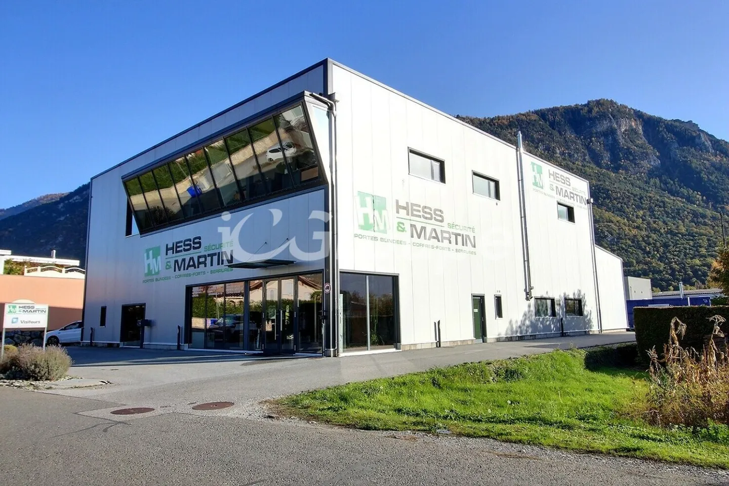 Modern Industrial Hall Near Sion - Photo 1 of 13