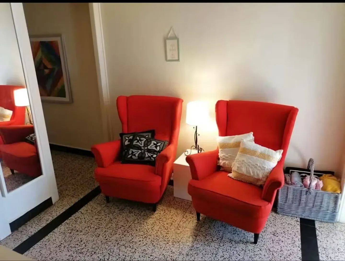 Chambre à louer/Vieille Ville Vevey à 1 min du Lac - Photo 7 sur 10