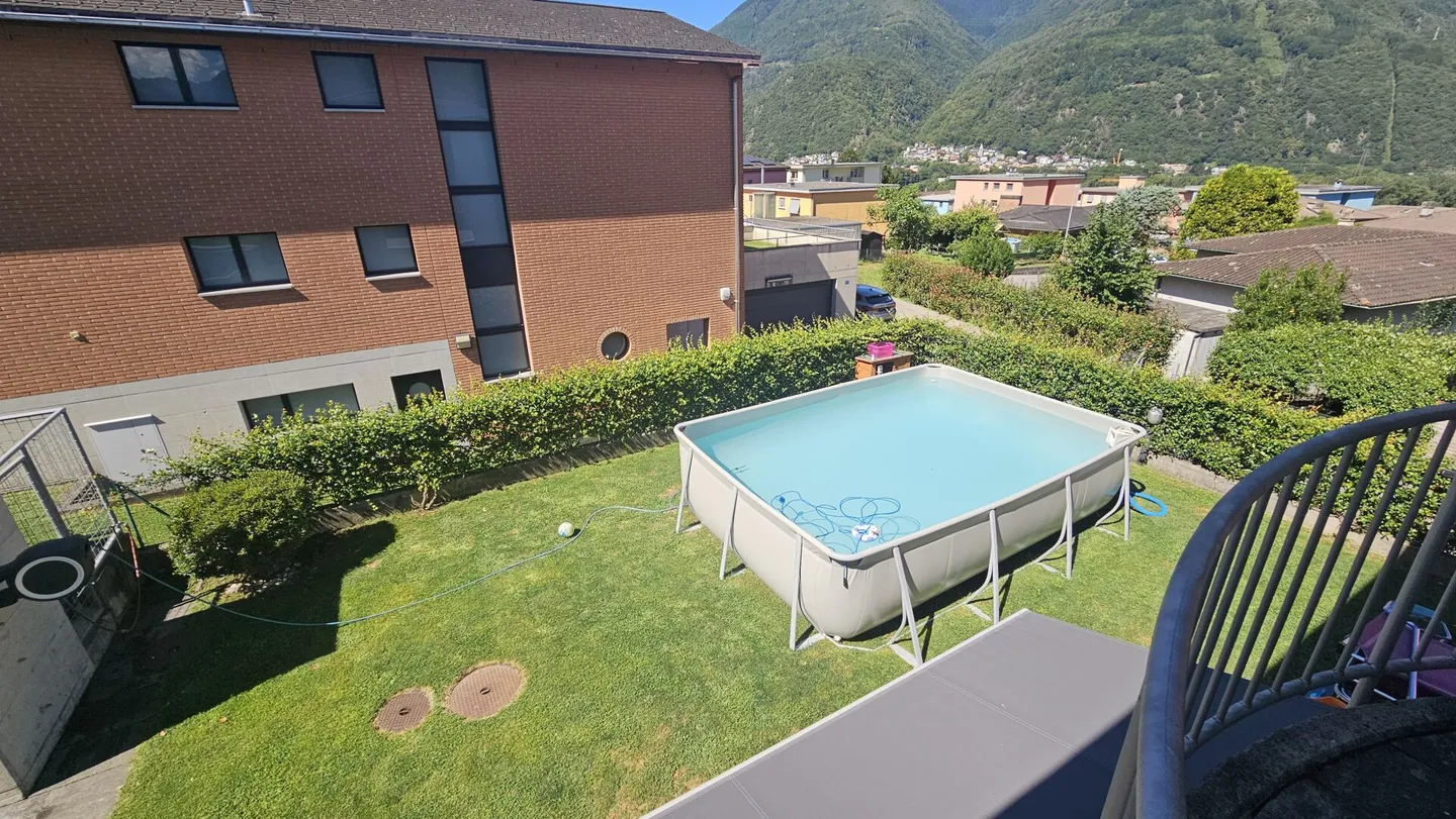 CASA UNIFAMILIARE CON AMPIO GIARDINO - Foto 15 di 15